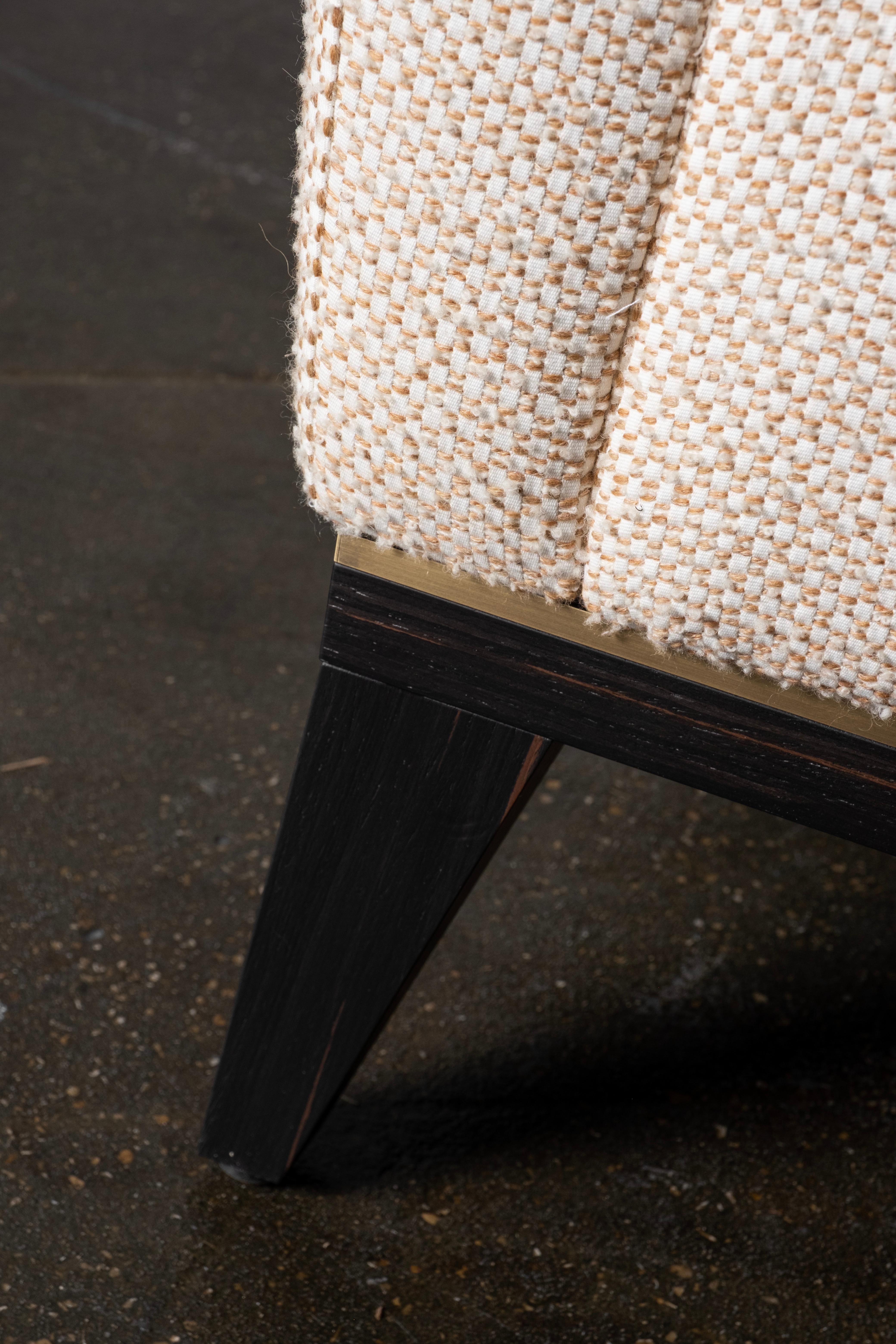 XXI secolo e contemporaneo Art Deco Genebra Set/2 Poltrona nello stile degli anni '30, fatto a mano da Greenapple in vendita