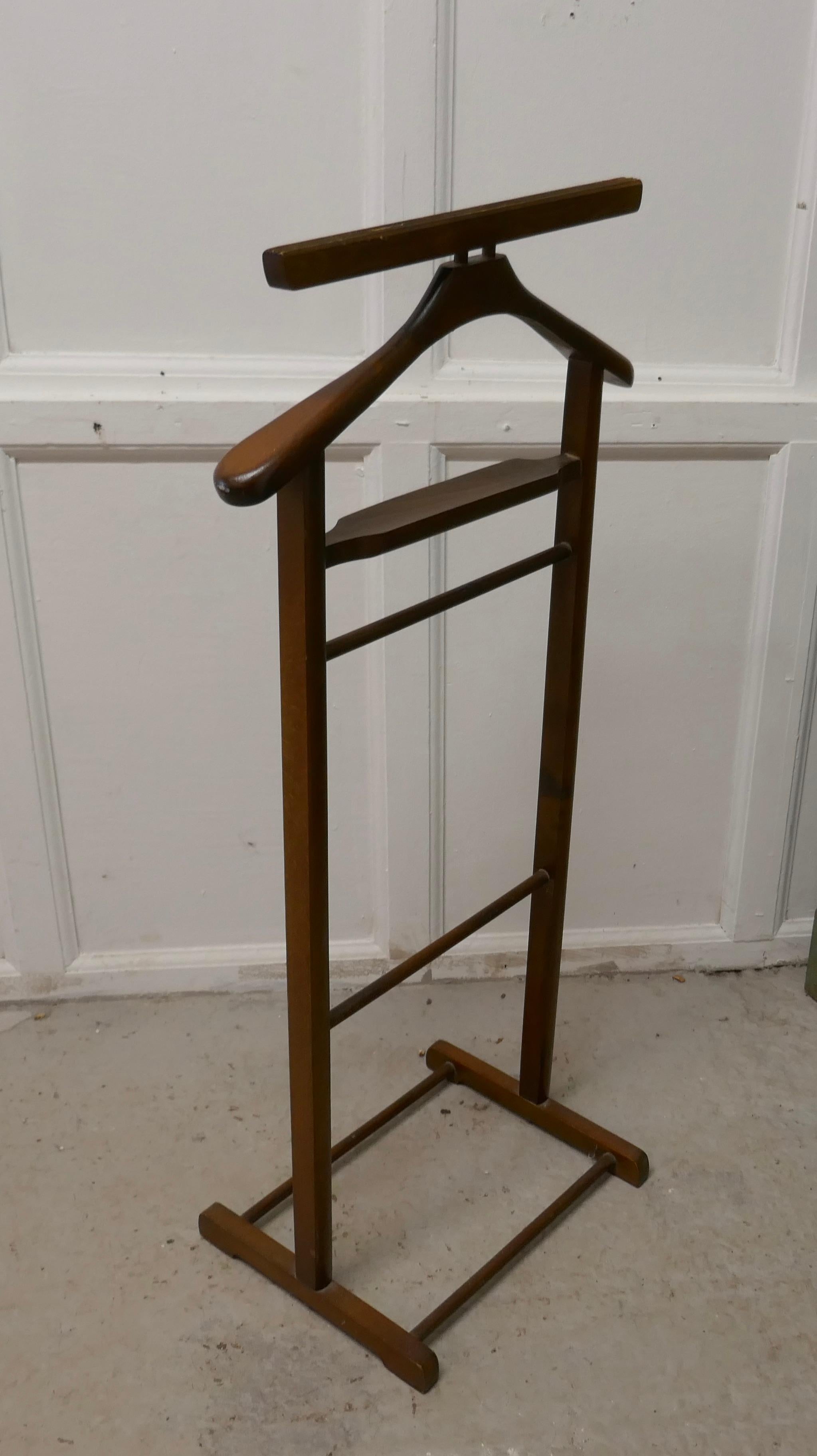 suit hanger stand