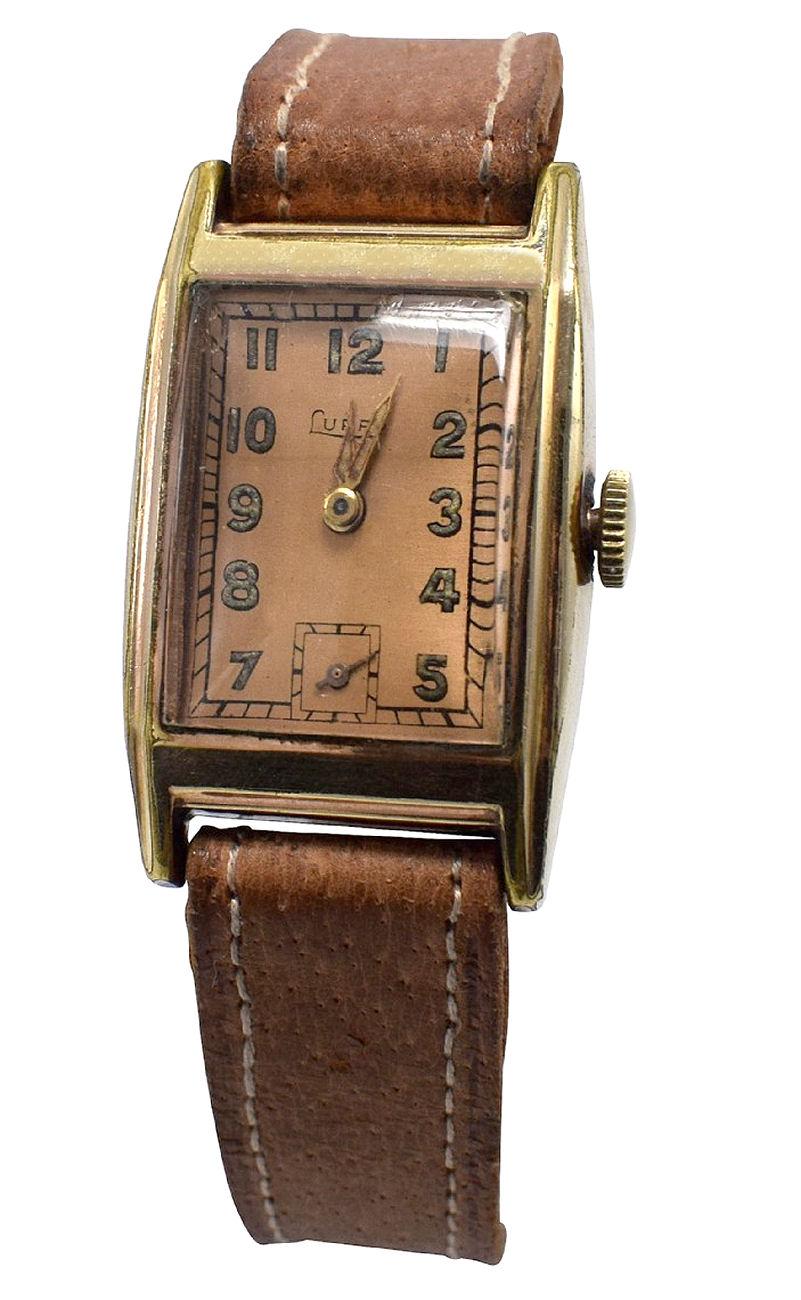 Deutsche Art-déco-Gentleman-Armbanduhr von Lupro, ca. 1940er Jahre im Zustand „Gut“ in Westward ho, GB