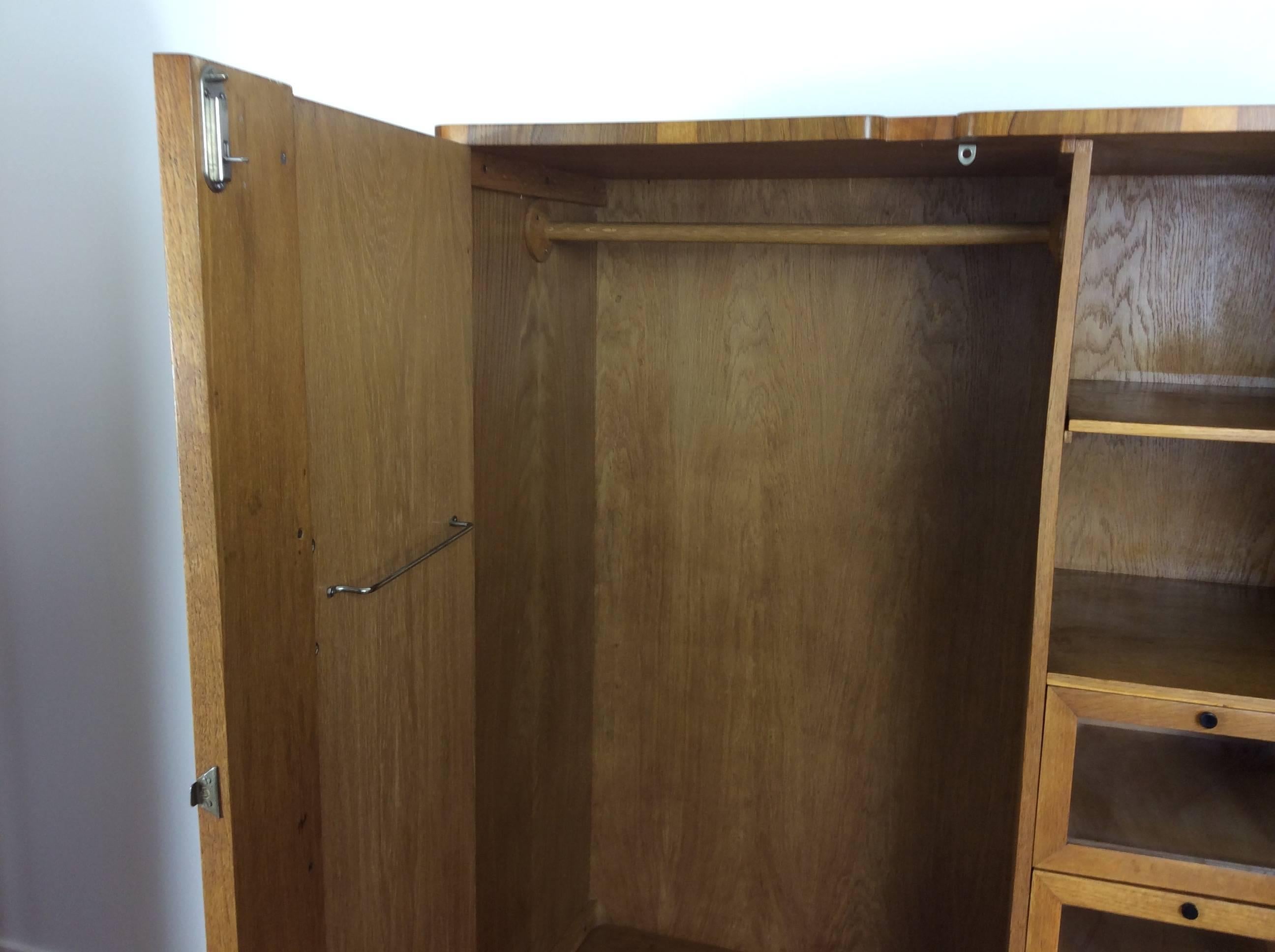 Art Deco Gentleman's Wardrobe in a Stunning Figured Walnut 5