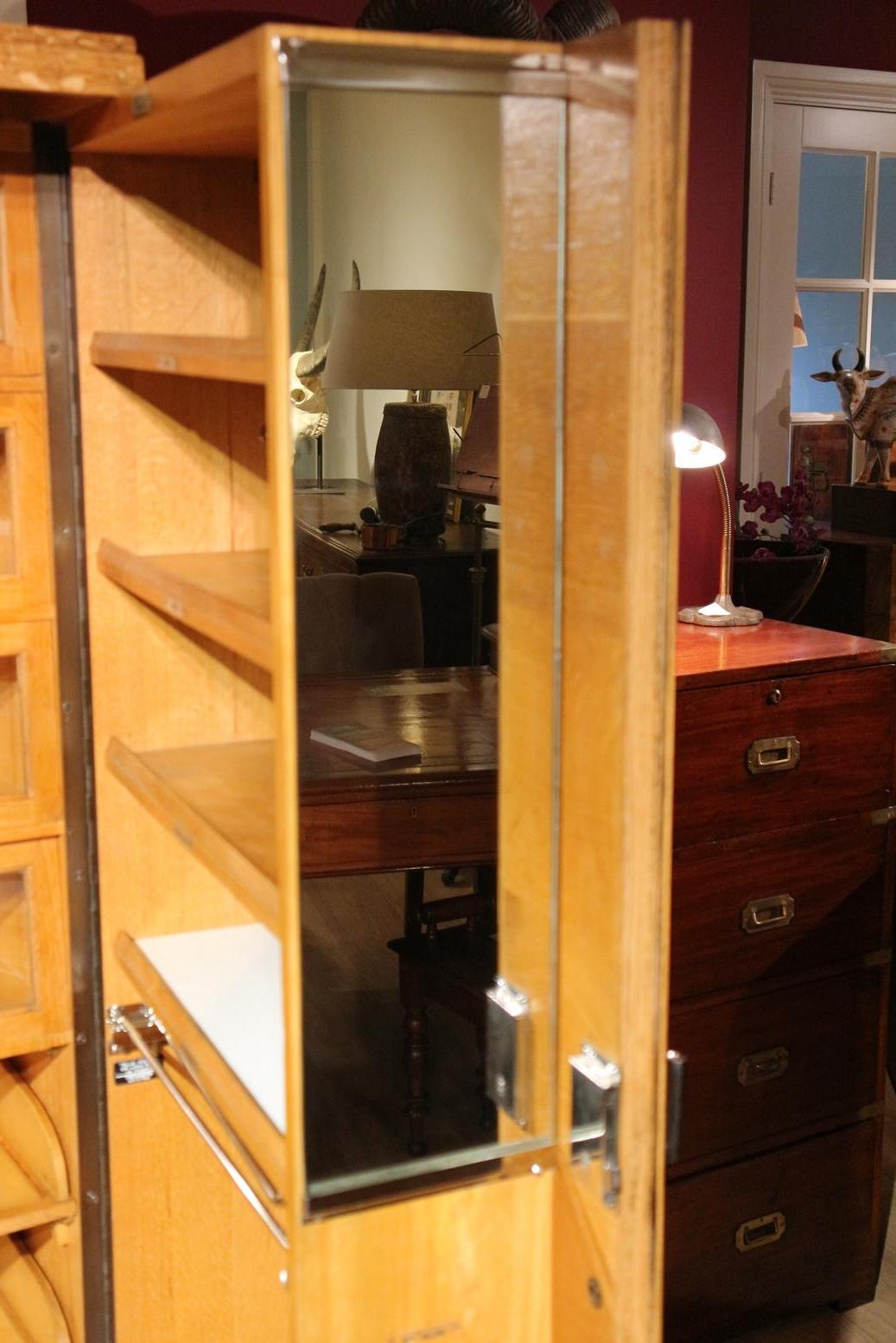 Art Deco Gentlemen Oak Compactom Wardrobe In Good Condition In Eindhoven, NL