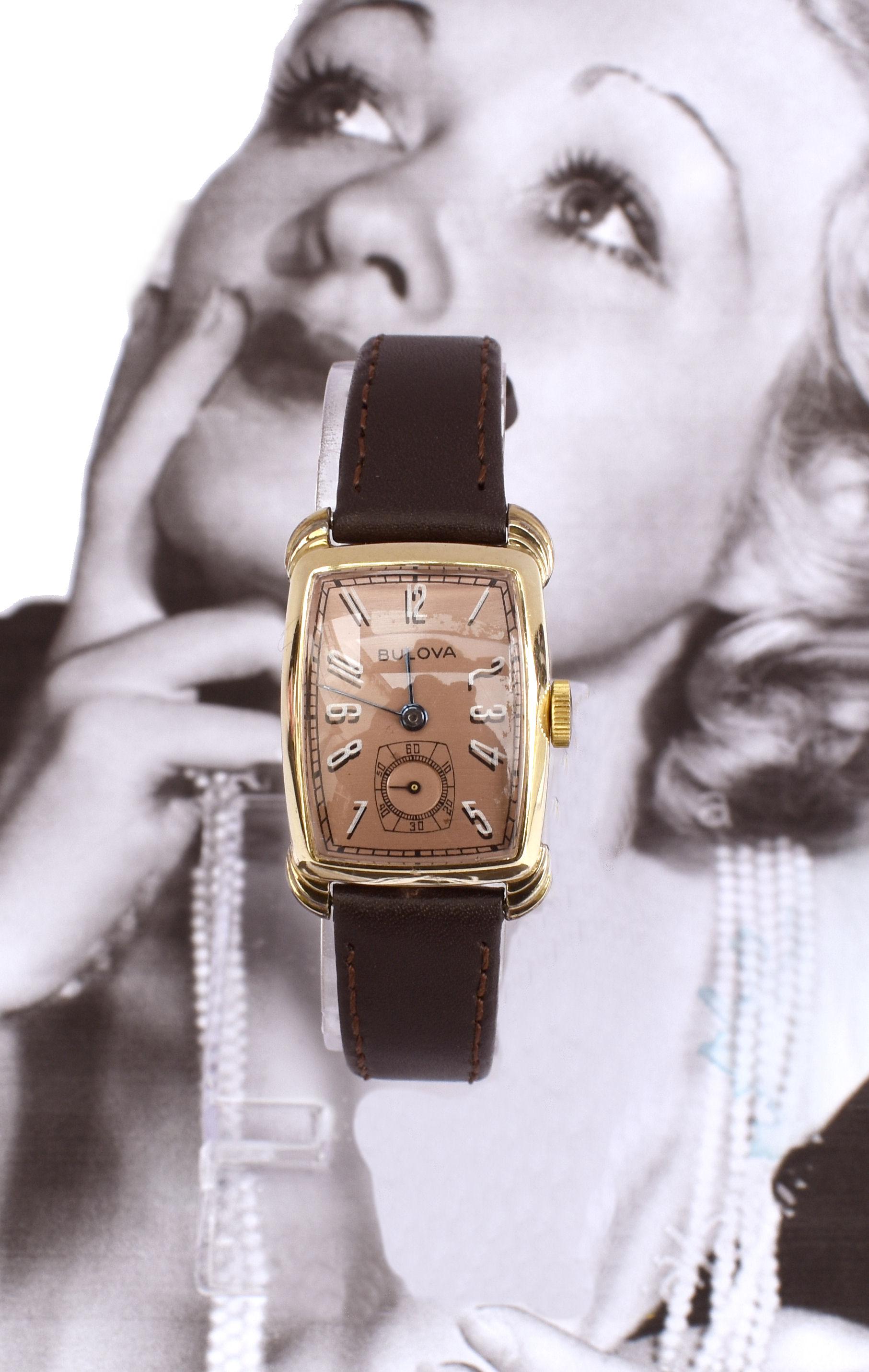 Art Deco Gents Bulova Senator Watch, 14k Yellow Gold, Newly Serviced, c1942 In Excellent Condition In Westward ho, GB