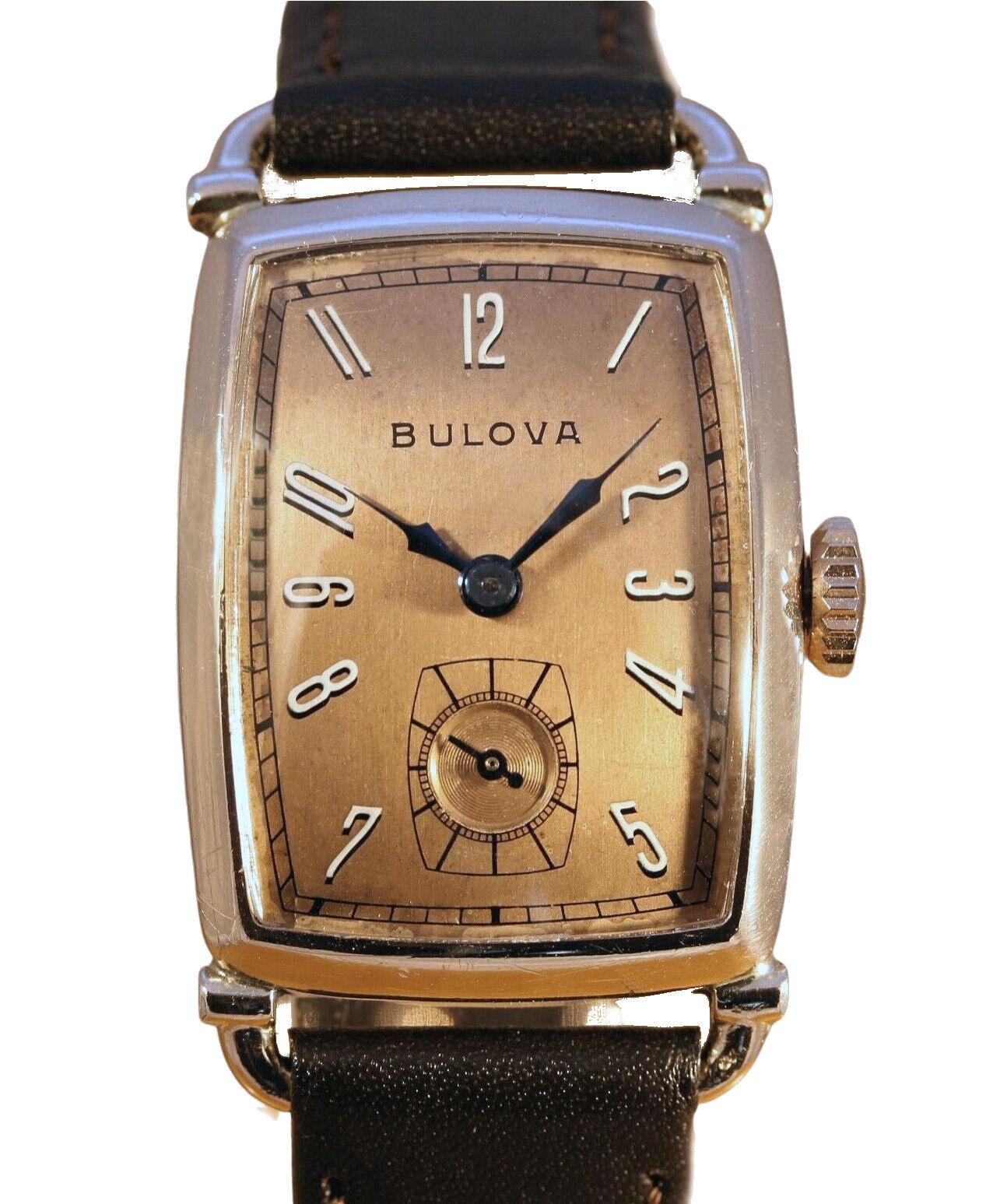 For your consideration is this fabulously stylish Art Deco Gents 1943 BULOVA Gents Watch .Very good vintage condition throughout. The dial is the real hero of this watch and any Art Deco fan will appreciate the numerals which can't be mistaken for