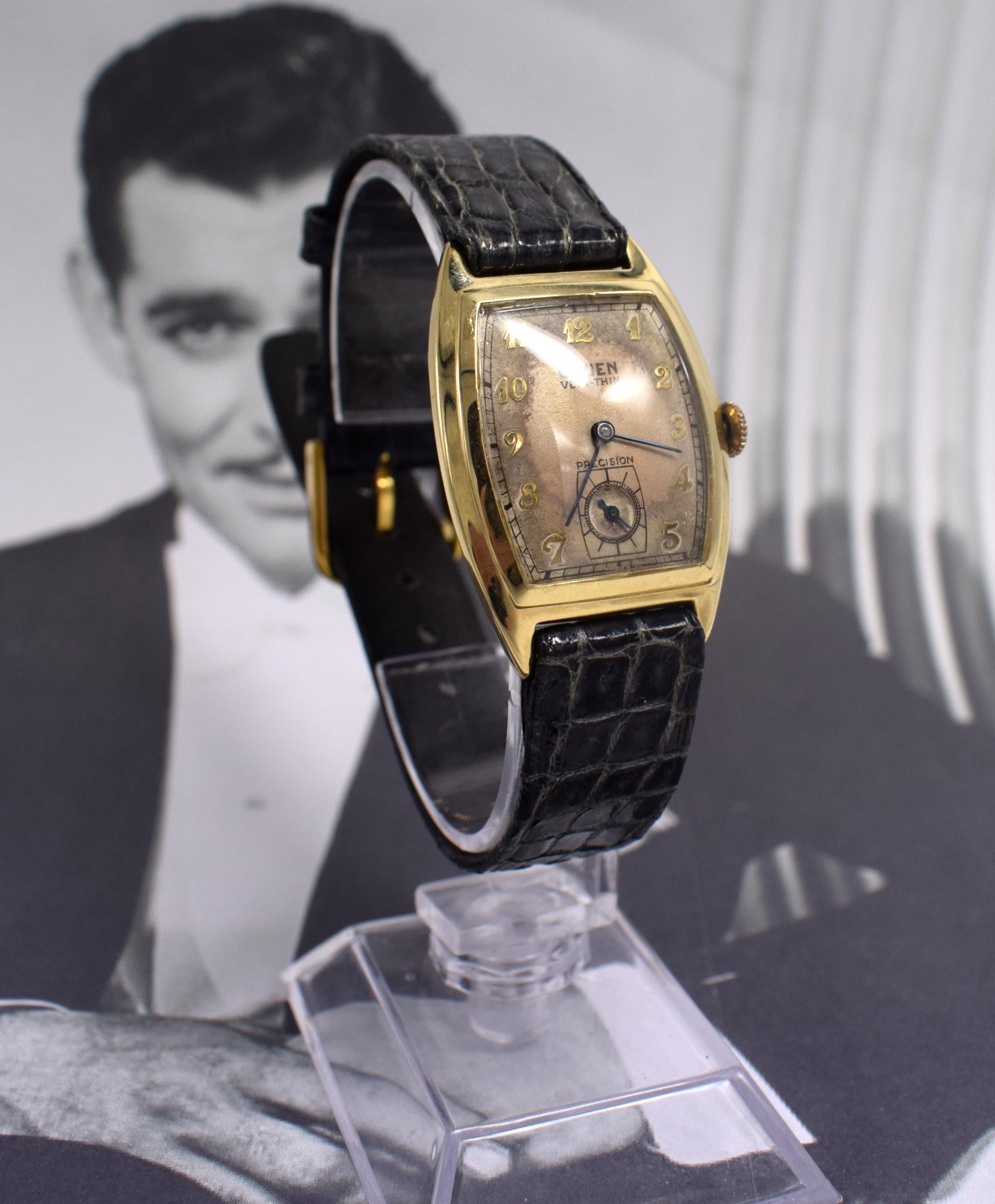 Fabulous opportunity to acquire this wonderful gents manual wrist watch dating to 1930's. A 14k gold plated casing both back and front that can't be mistaken for any other era which is in super condition, bright and crisp.  The original dial has a