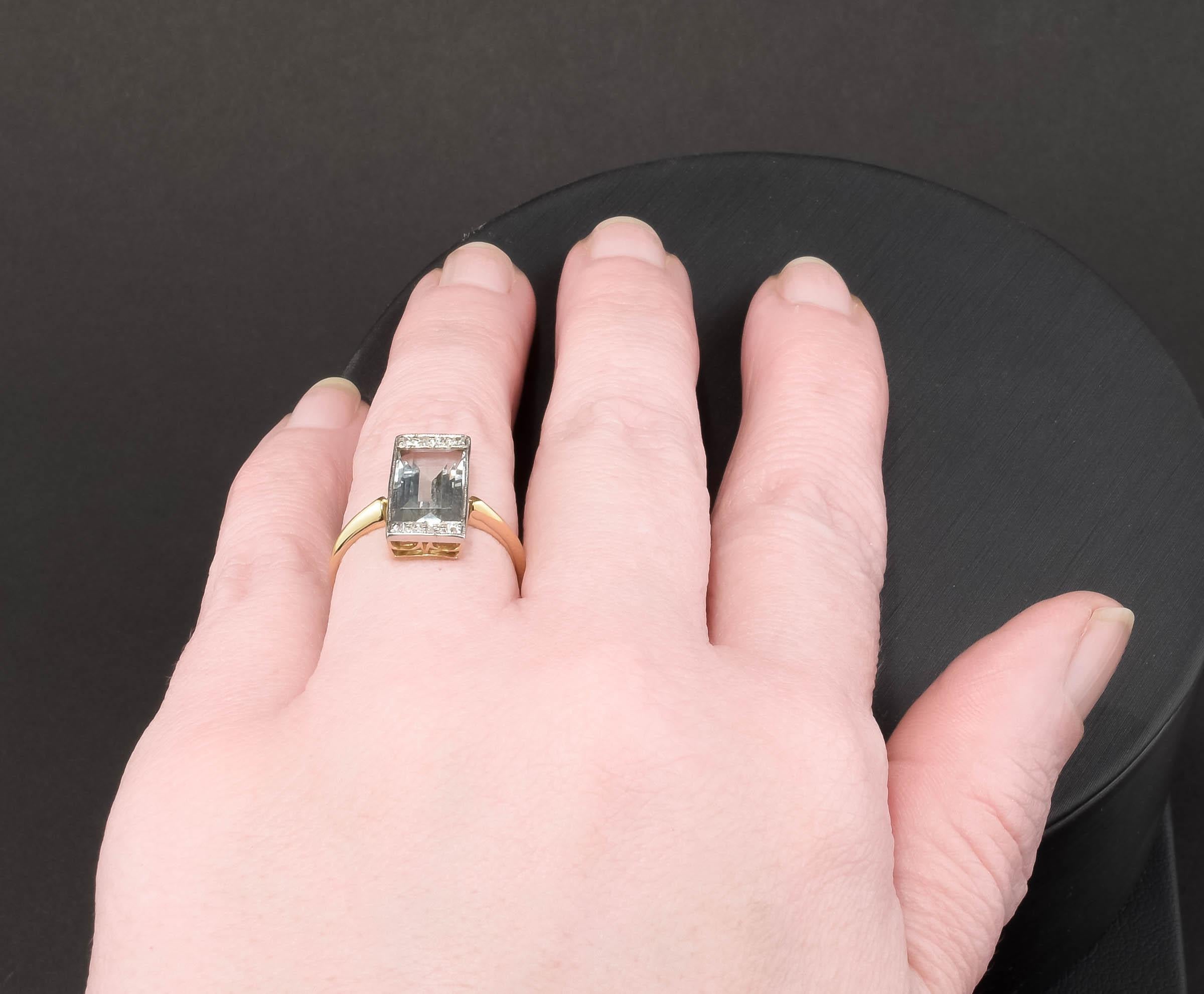 Art Deco Geometric Aquamarine Diamond Ring For Sale 5