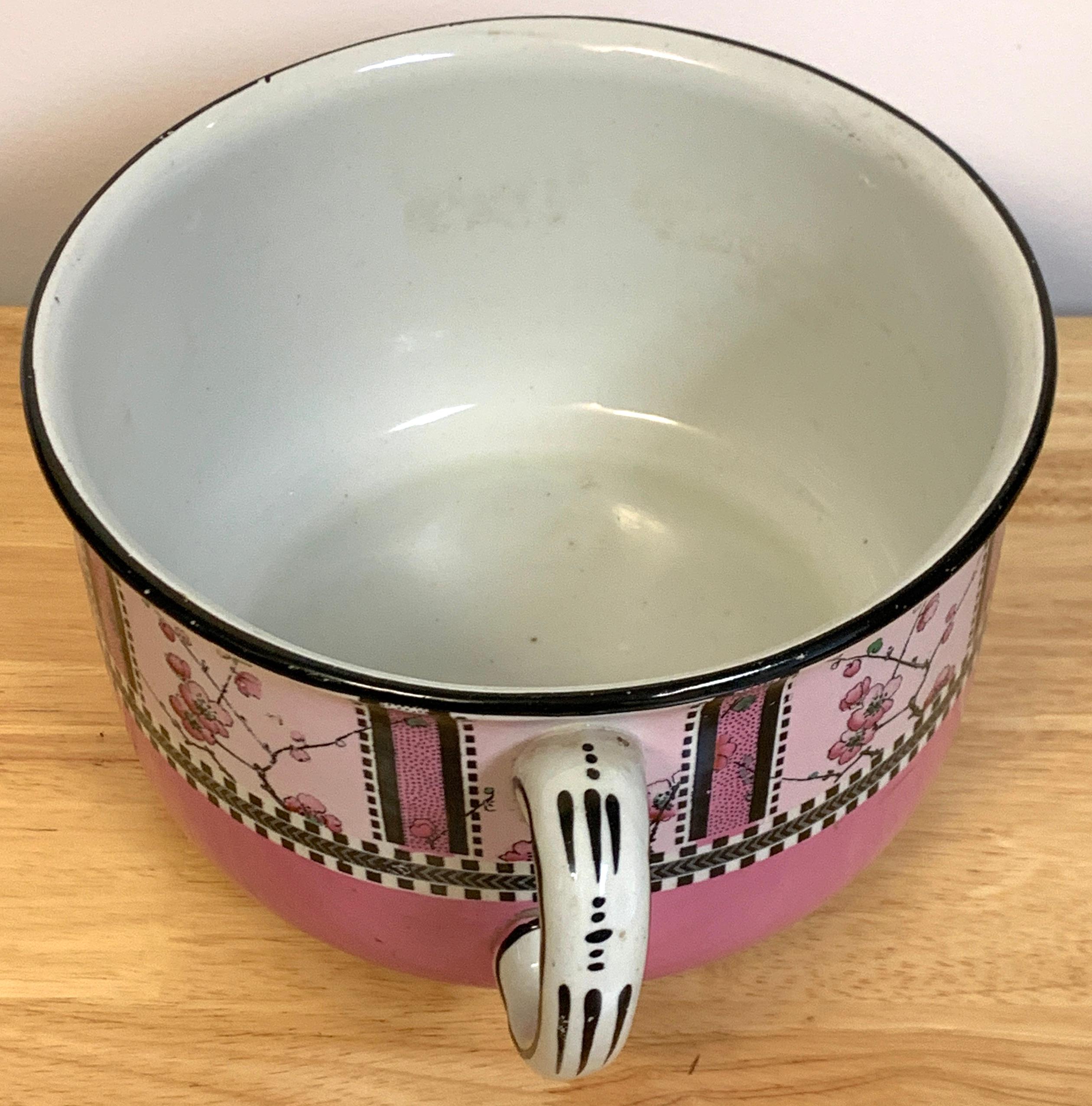 Art Deco Geometric Chamber Pot, Royal Staffordshire 'Spring' In Good Condition For Sale In West Palm Beach, FL