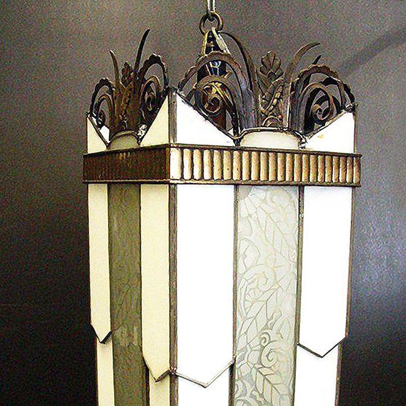 Inizio XX secolo Grande lampadario geometrico Art Deco in vetro piombato con piano a scorrimento in vendita