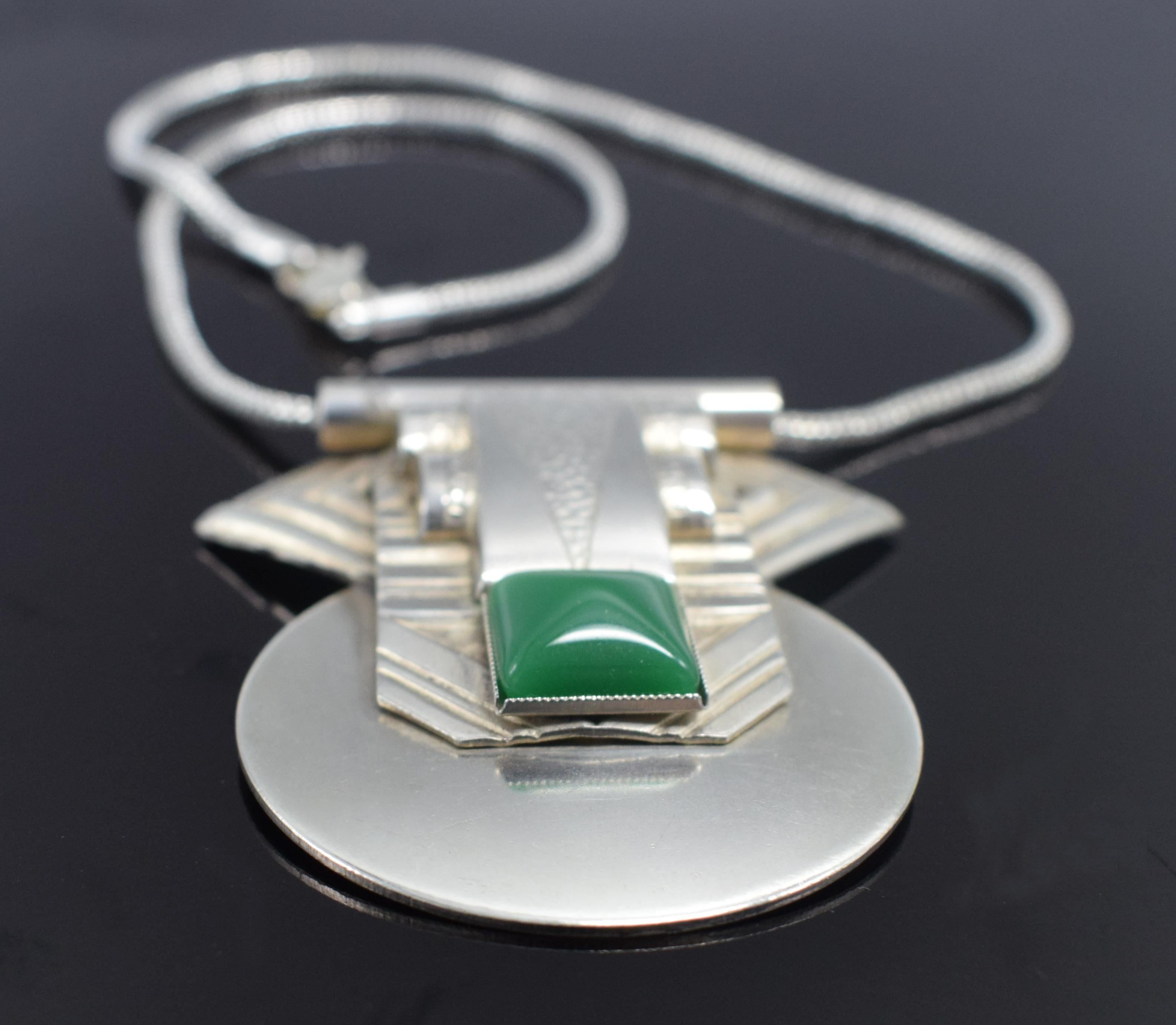 Collier pour femme Art Déco géométrique moderniste, c. 1930 en vente 5