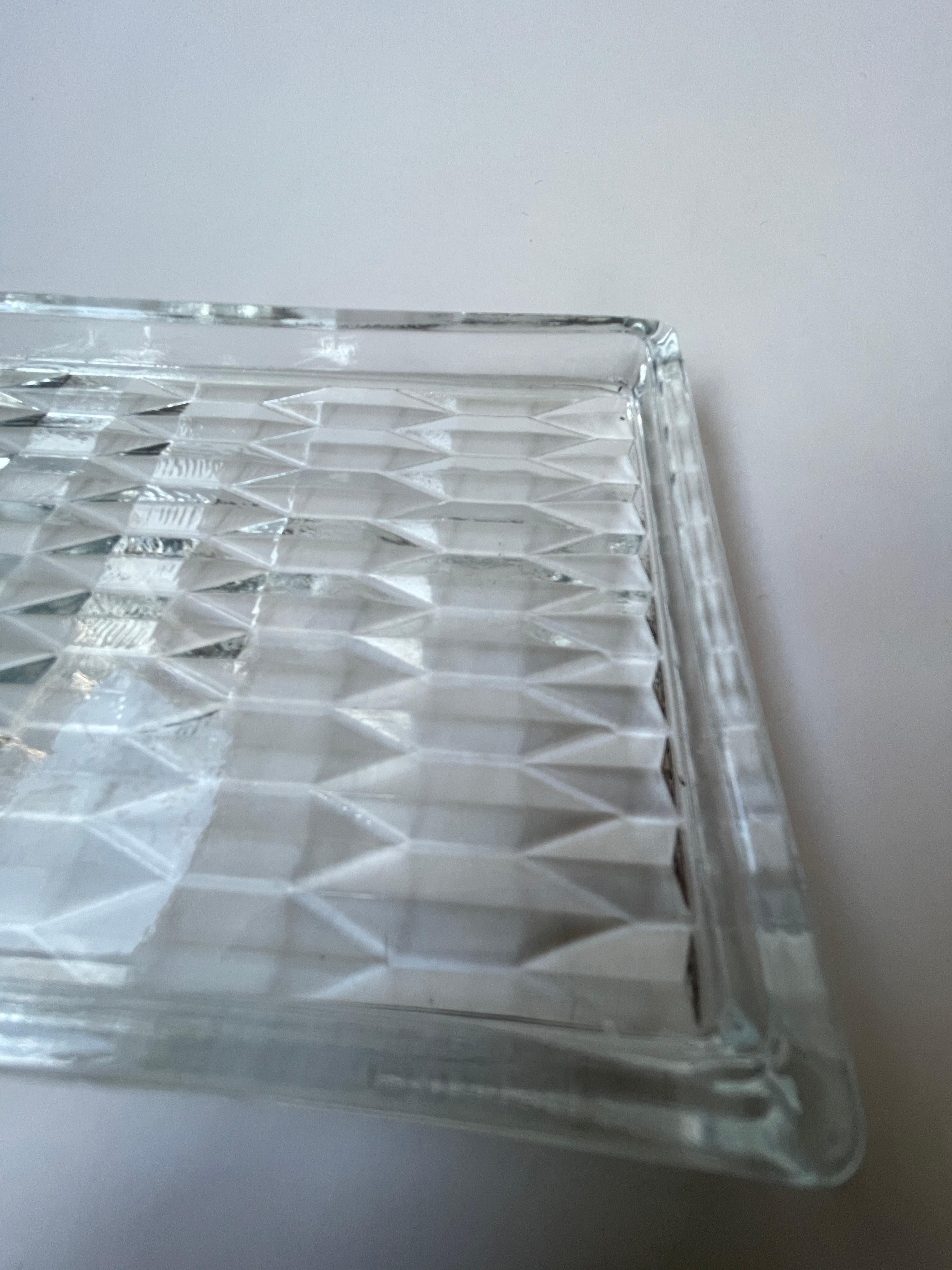Art Deco Geometric Pattern Pressed Glass Tray For Sale 2