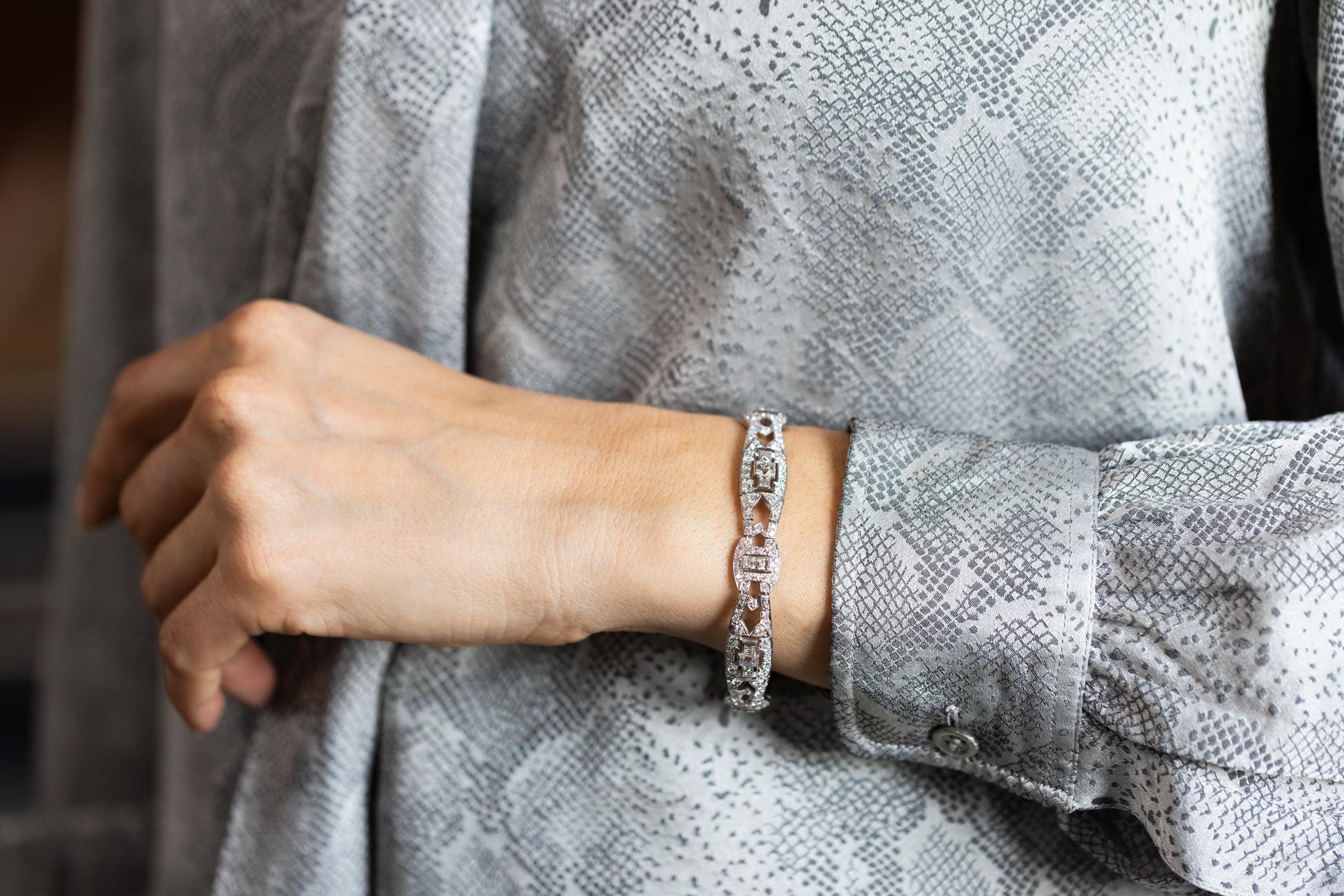 Bracelet art déco géométrique en platine avec diamants taille française et taille ancienne Pour femmes en vente