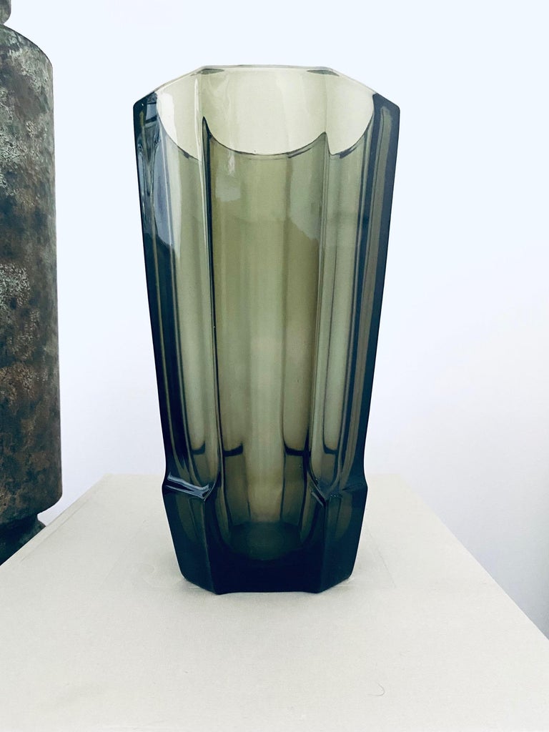 Art Deco Geometric Smoked Grey Glass Vase by Moser, Czech Republic, c. 1930's For Sale 1