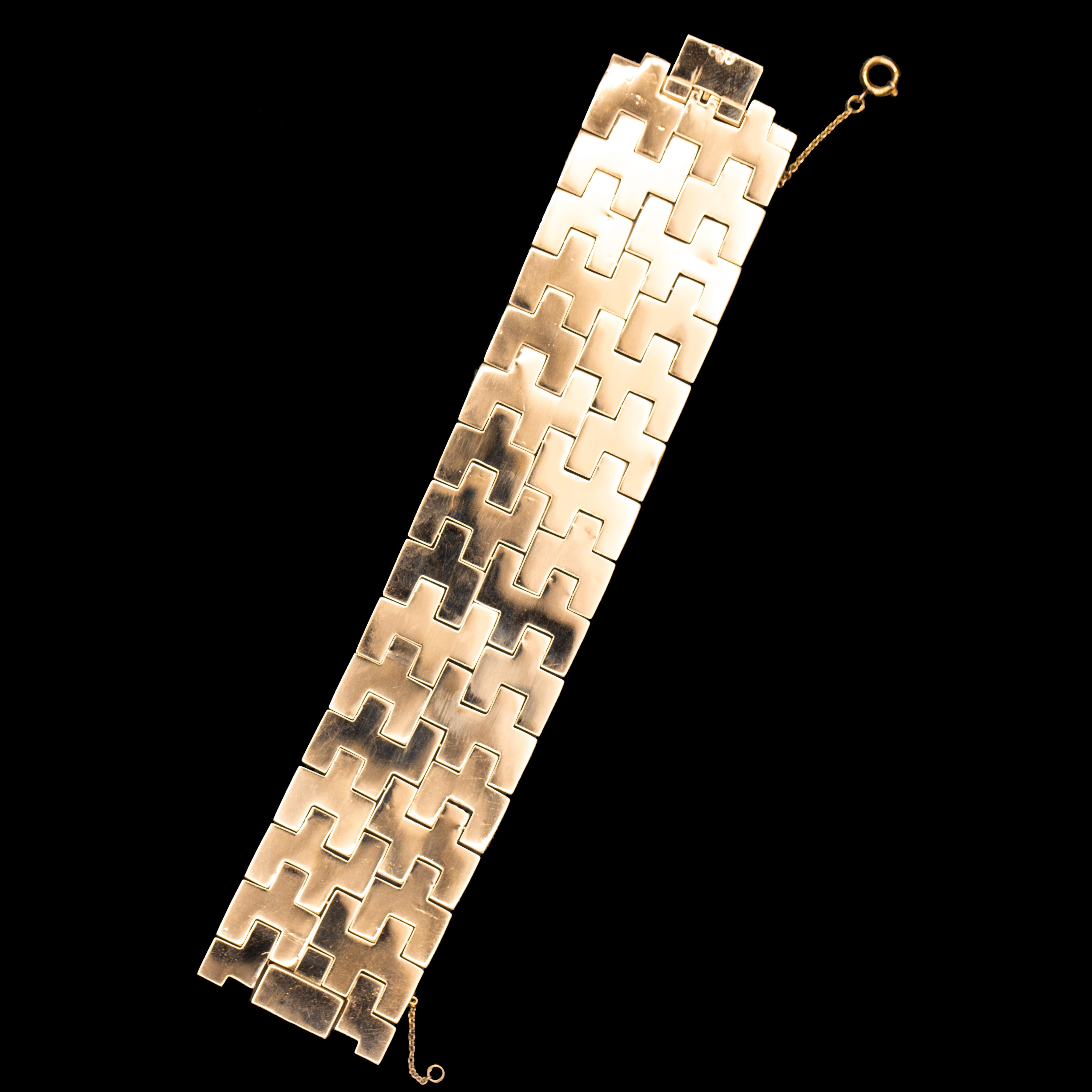 Art Deco Style Geometric Tank Bracelet Rose and White Gold Portuguese 1940s For Sale 3