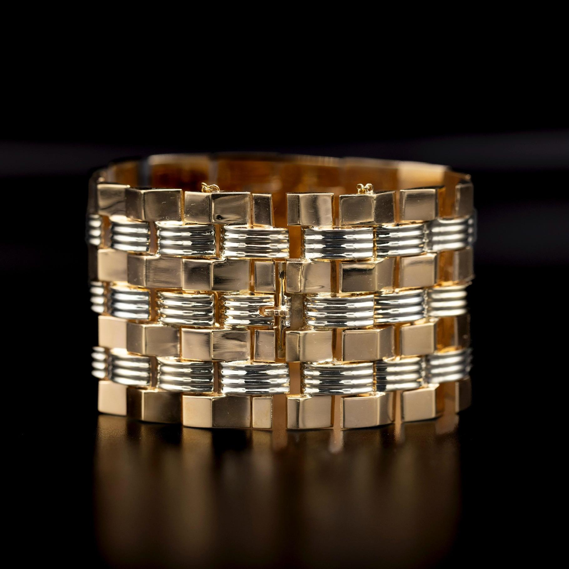 Art Deco Style Geometric Tank Bracelet Rose and White Gold Portuguese 1940s For Sale 4
