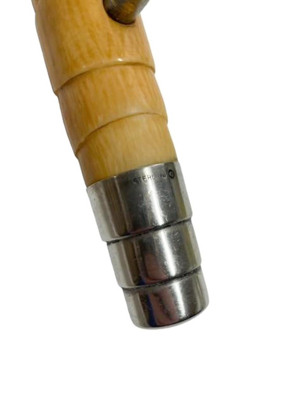 Sacacorchos Art Decó de marfil tallado geométricamente con tapones escalonados de plata de ley en Bueno estado para la venta en Chapel Hill, NC