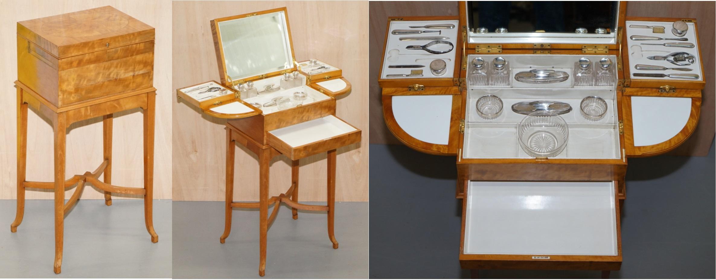 English Art Deco George Betjemann & Sons Metamorphic Dressing Table Sterling Silver Set