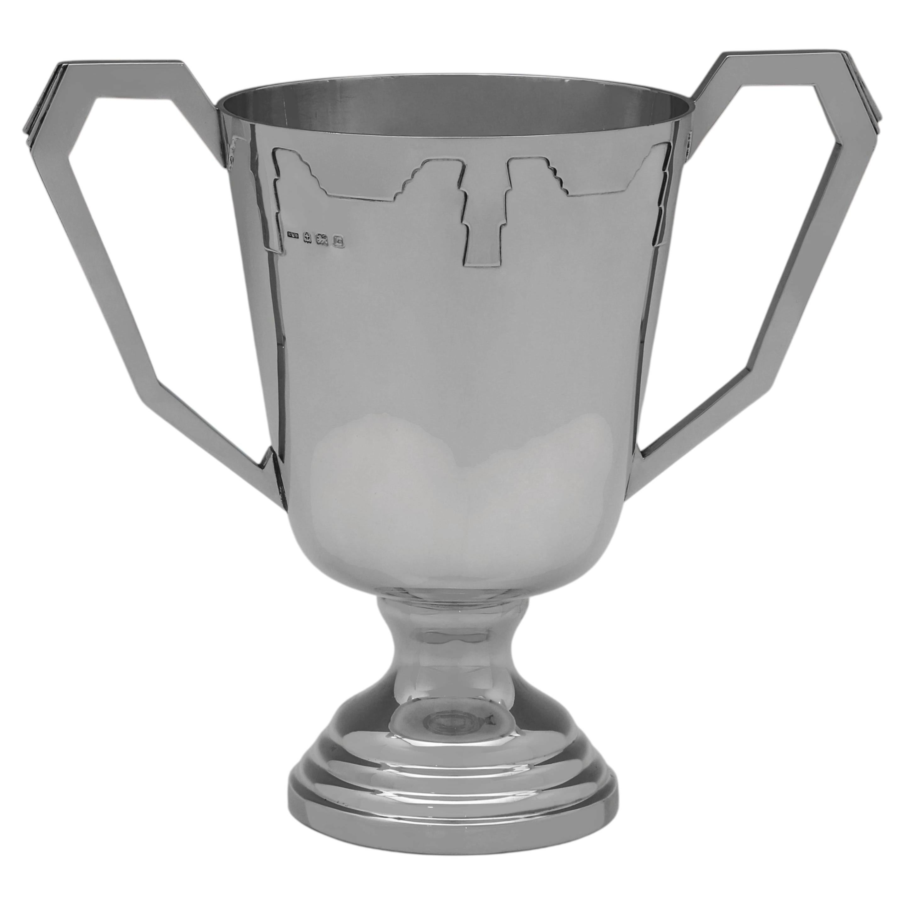 Art Deco George V Sterling Silver Trophy Cup by Roberts & Dore, 1935 For Sale