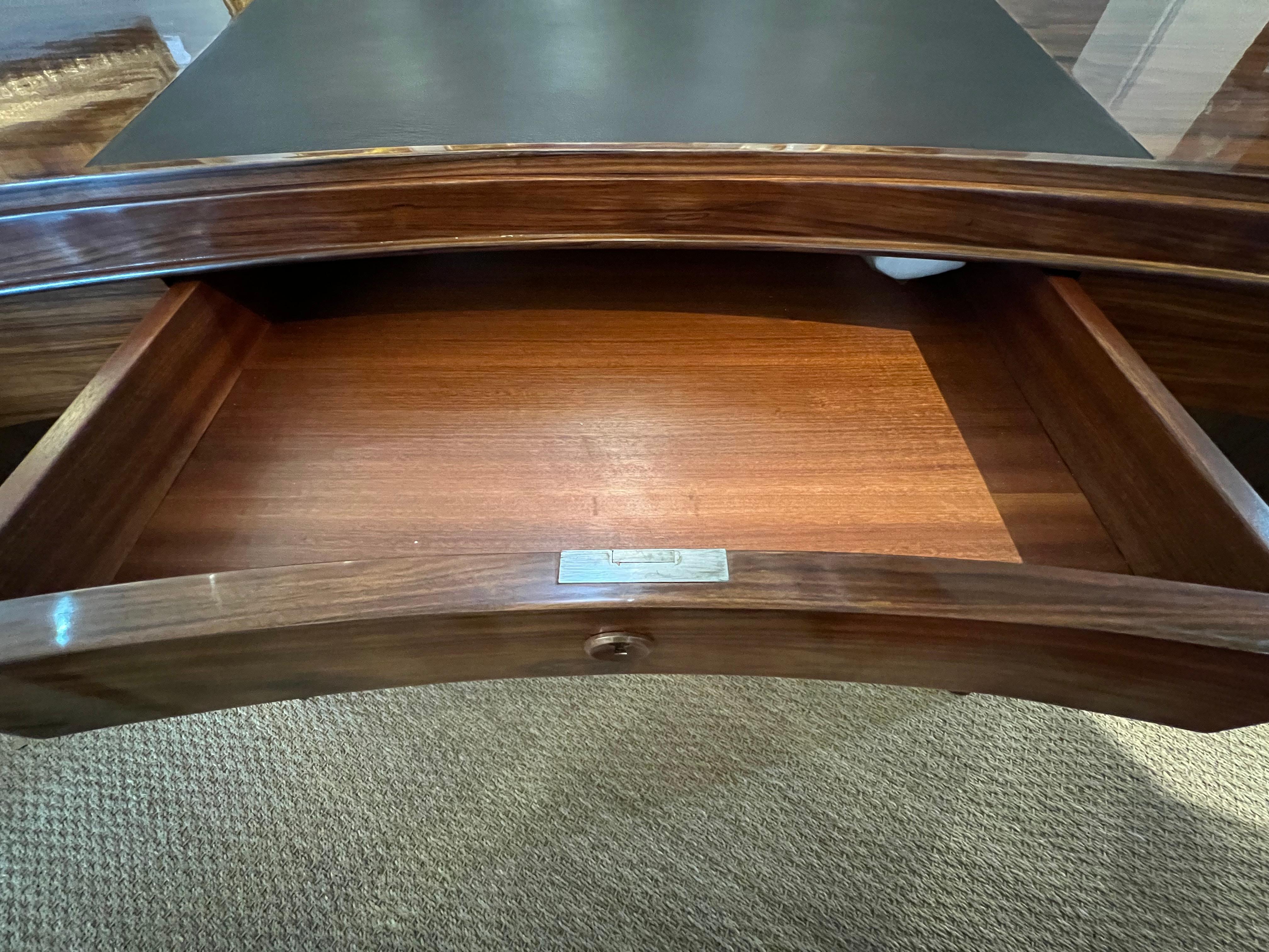 Art Deco German Curved Desk in Walnut  In Excellent Condition For Sale In Houston, TX