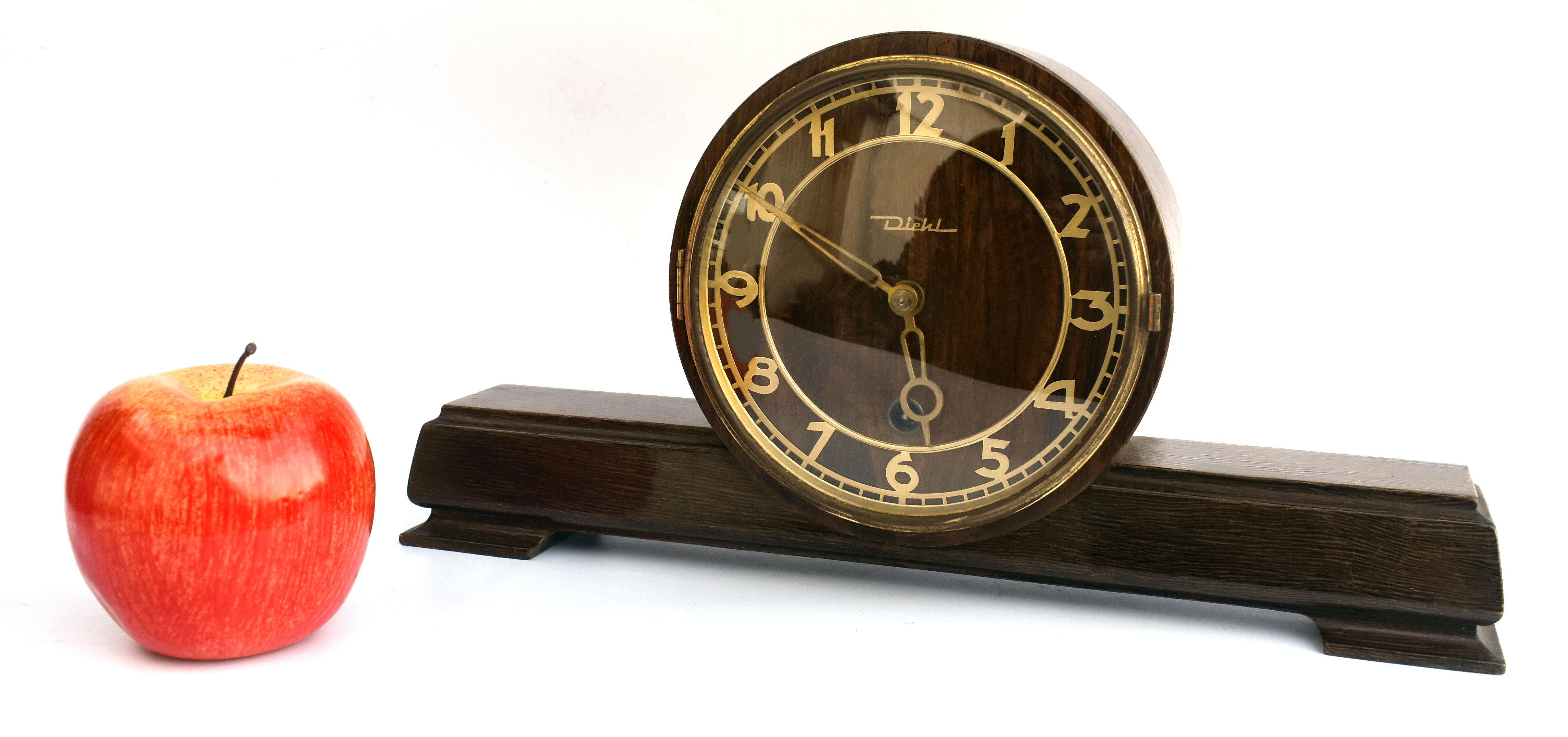 jlaid mantel clock