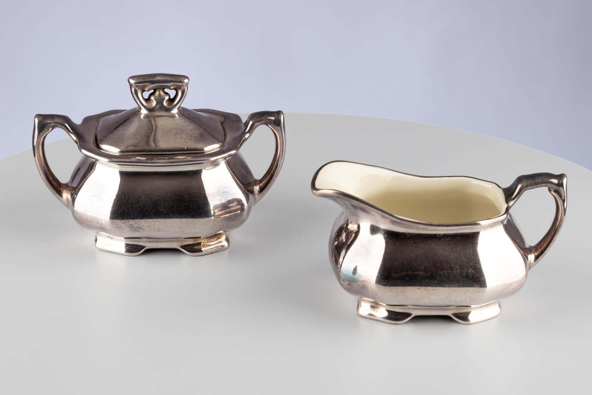 Early 20th Century Art Deco German Silver Lustre Porcelain Sugar Bowl Jug WMF Königszelt Porzellan For Sale