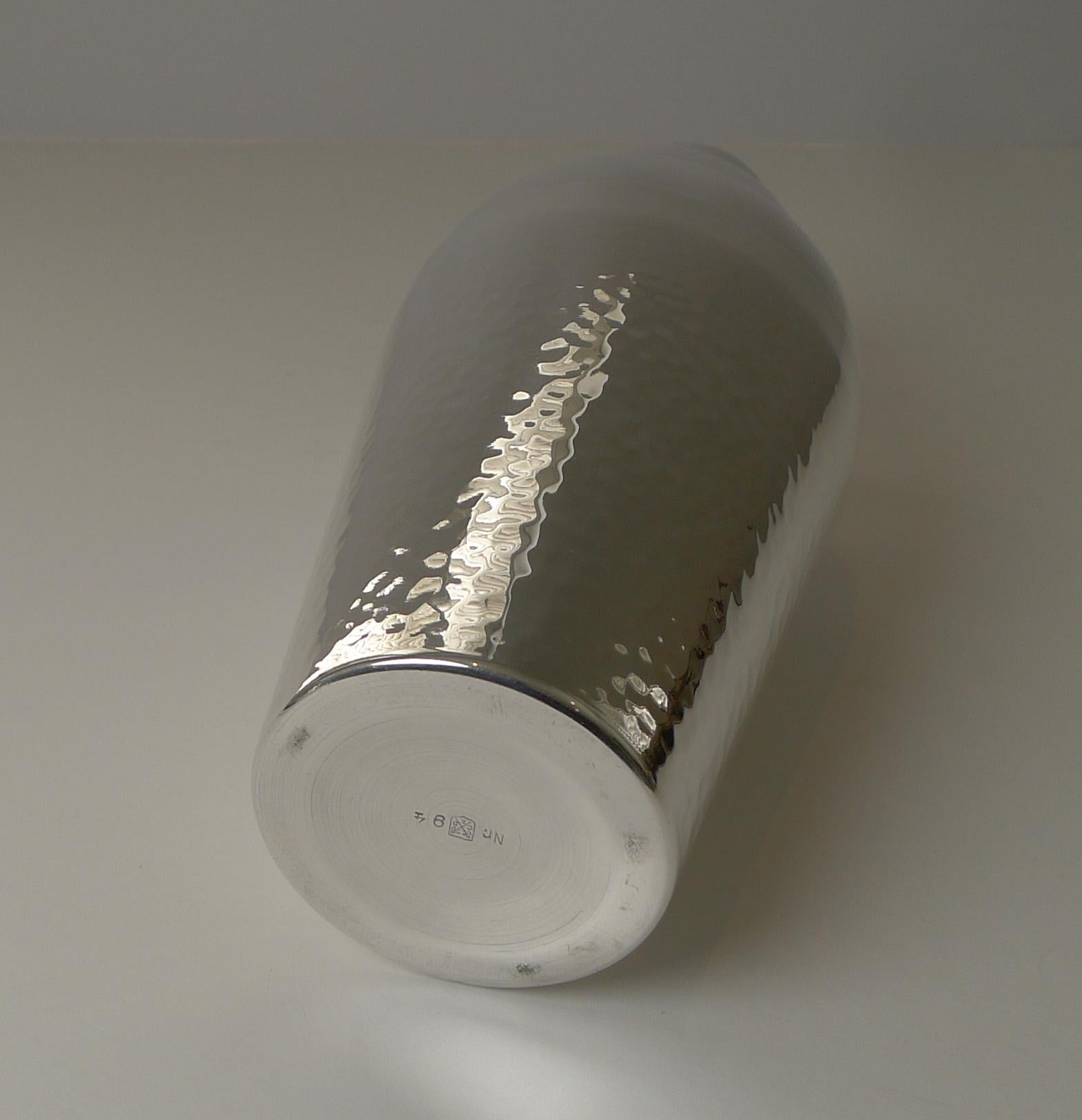 Art Deco German Silver Plated Cocktail Shaker by Carl Deffner c.1930 In Good Condition For Sale In Bath, GB