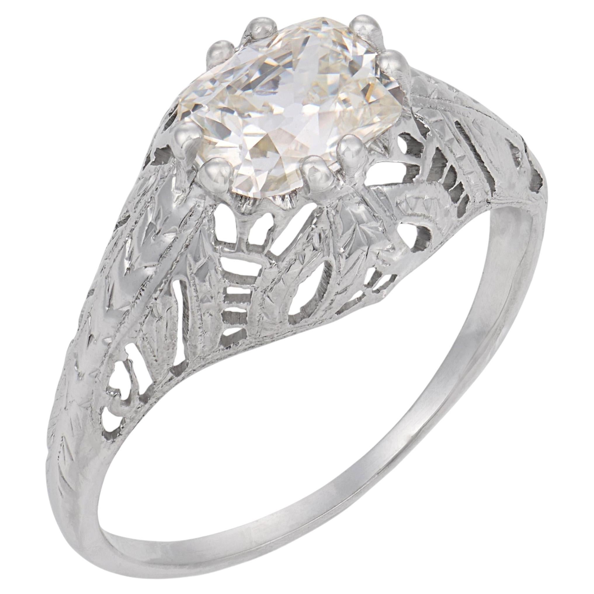 Bague de fiançailles Art Déco GIA 0,91 carat east west old mine cut diamond 18k gold en vente