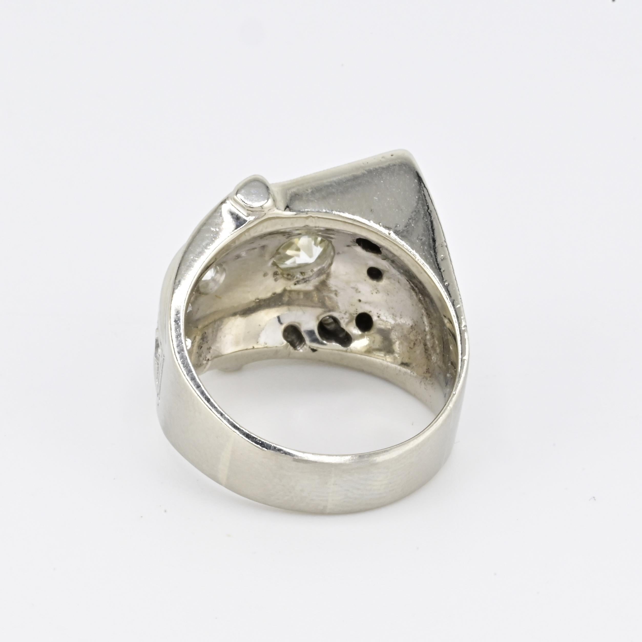 Art Deco GIA 1.00 Carat M Color VS2 Diamond Ring 14K White Gold Ring Size 5.75 For Sale 2