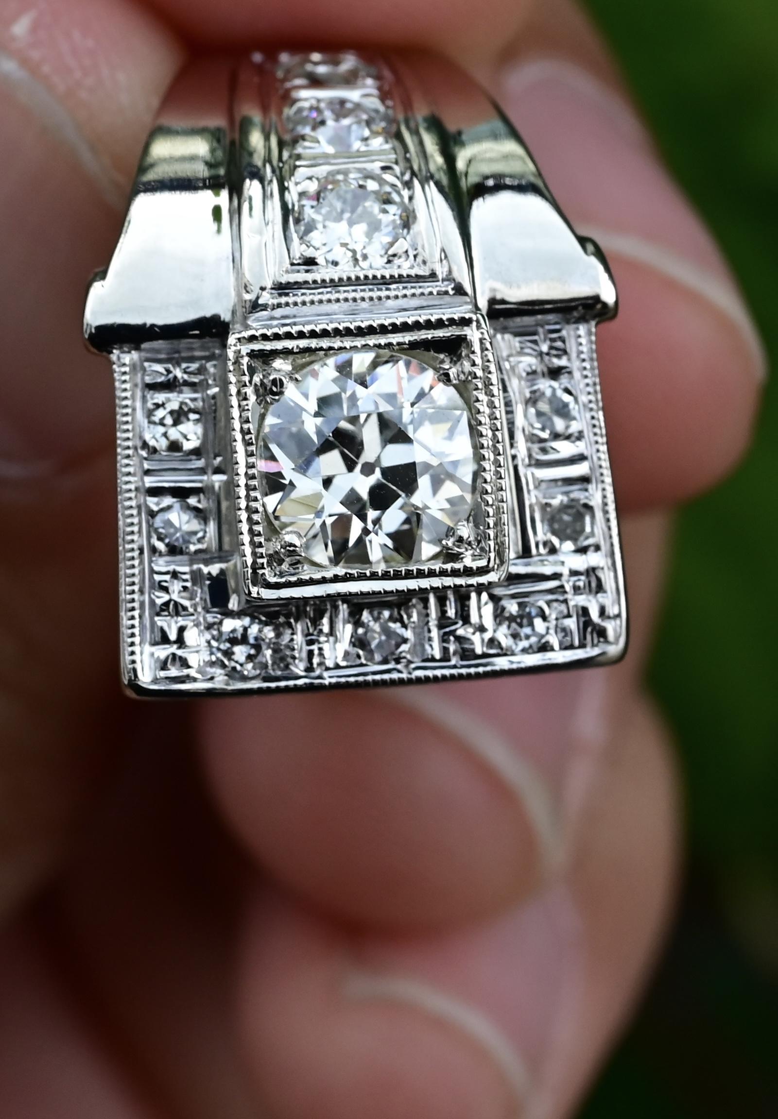 Art Deco GIA 1.00 Carat M Color VS2 Diamond Ring 14K White Gold Ring Size 5.75 For Sale 4