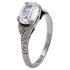 Anello di fidanzamento in platino Art Deco GIA da 1,01 carati con diamante allungato taglio old mine