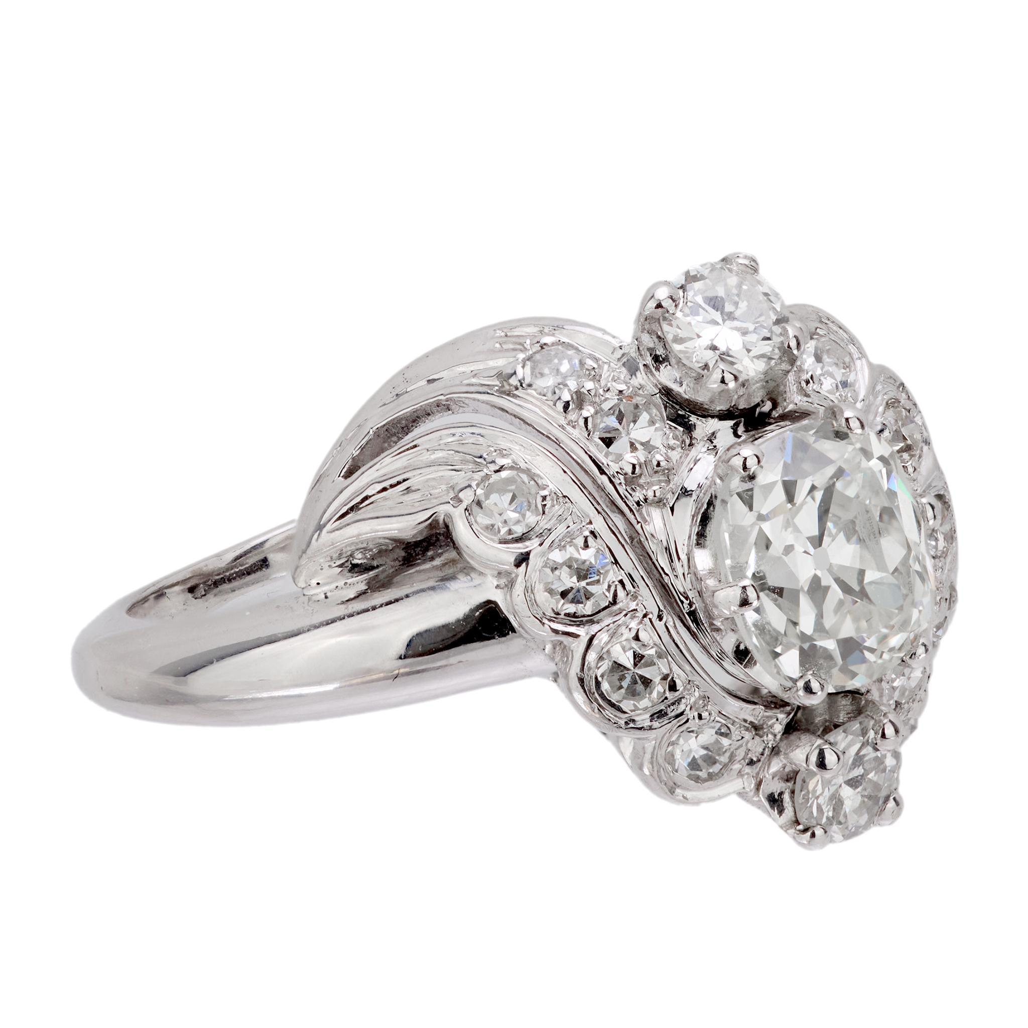 Art Deco GIA 1.04 carat old mine cut diamond platinum engagement ring In Good Condition In Beverly Hills, CA