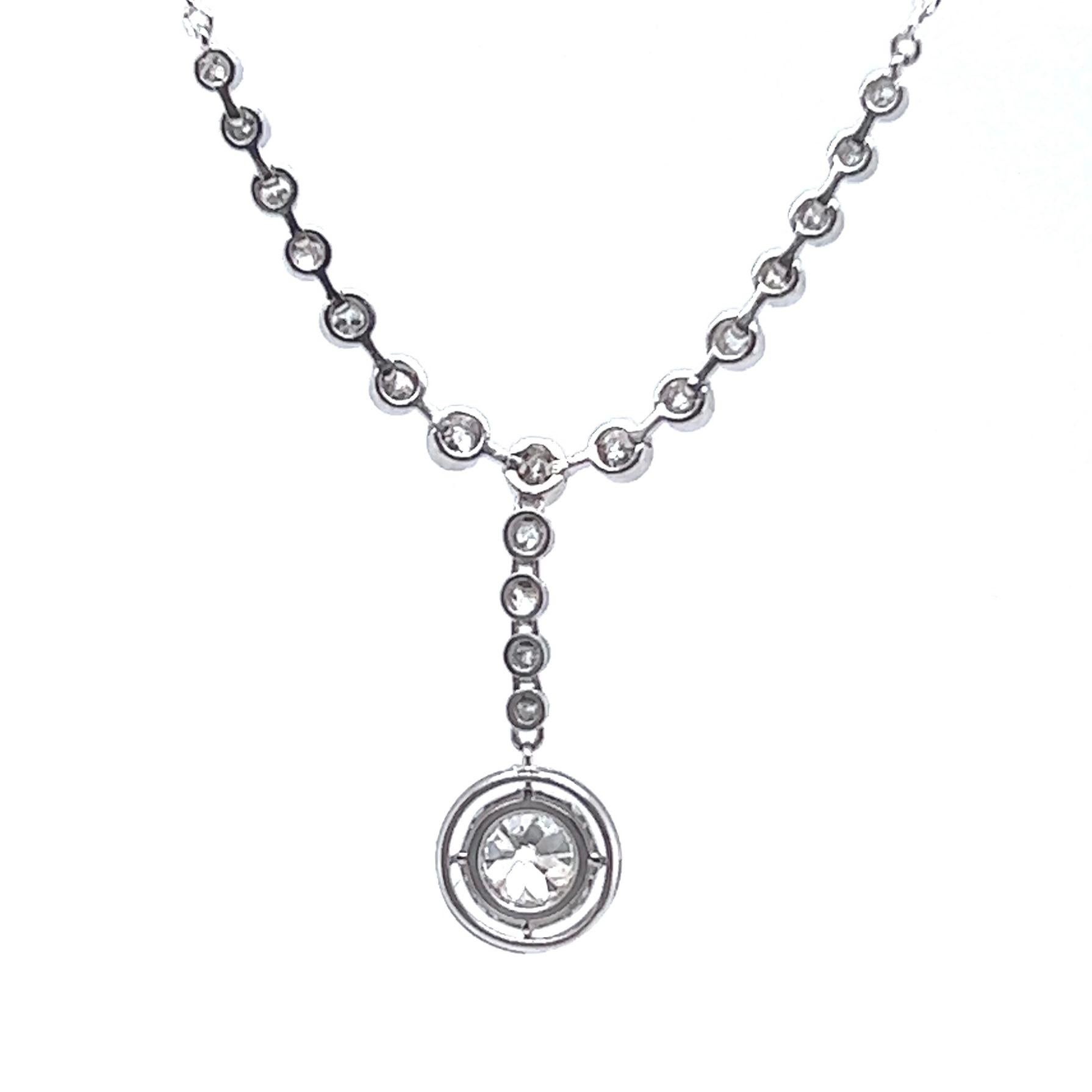 queen victoria diamond necklace