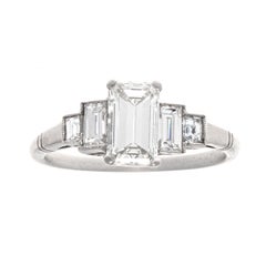 Art Deco GIA 1.06 Carat Diamond Platinum Engagement Ring