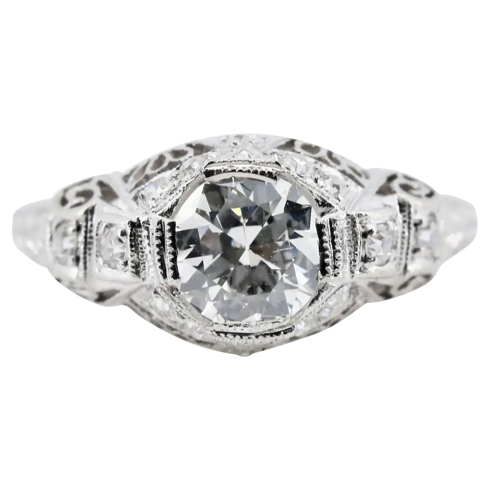 Art Deco GIA 1.06ct Diamond Filigree Engagement Ring in Platinum For Sale