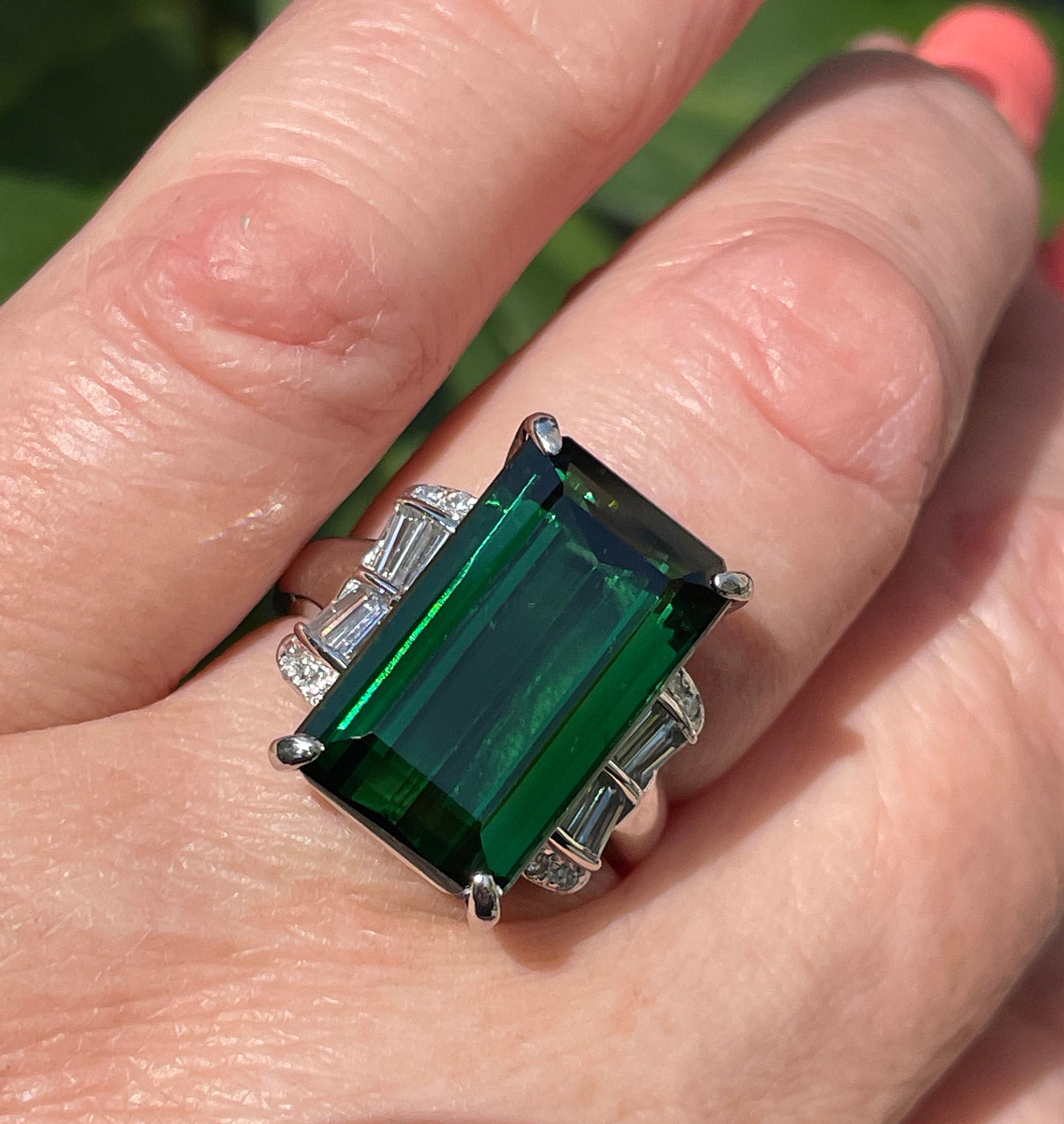 Art Deco GIA 12.18ctw Green Tourmaline Diamond Platinum Vintage Cocktail Ring For Sale 7