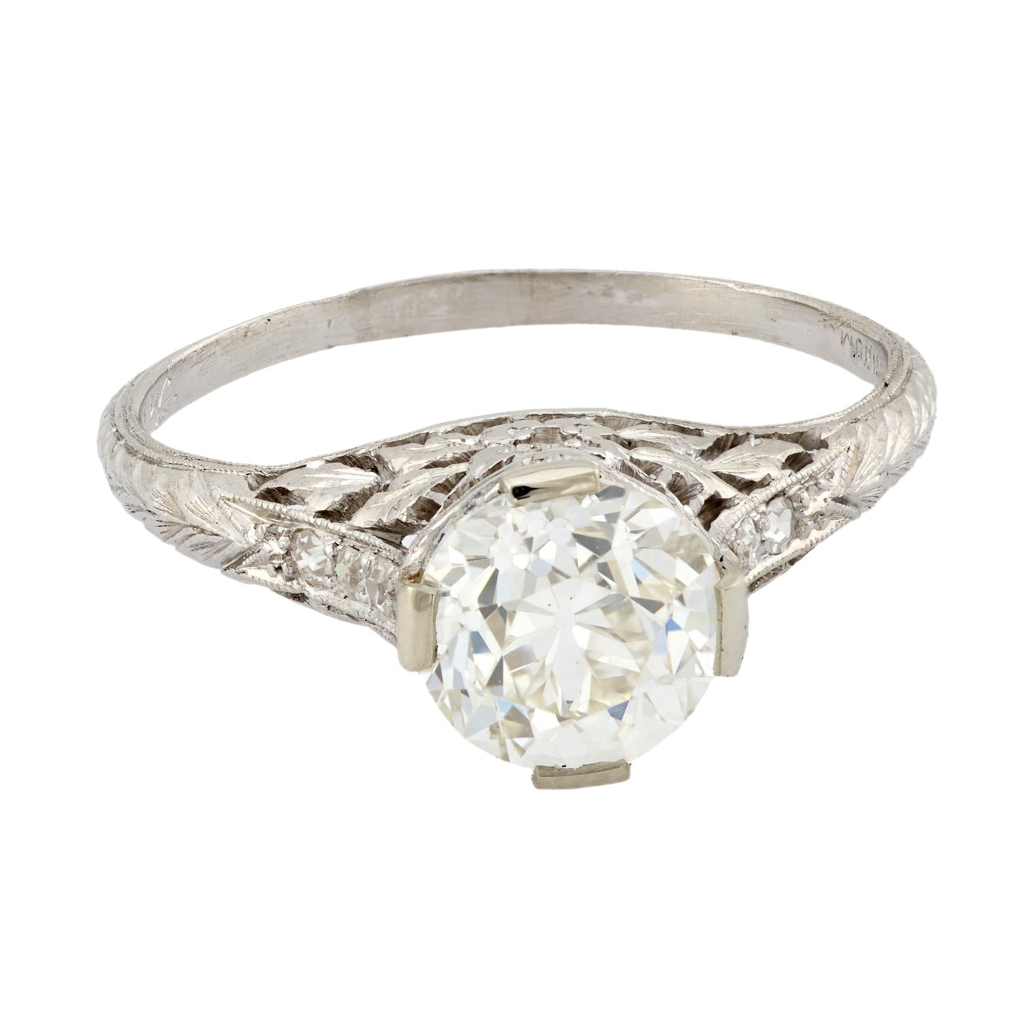 Art Déco Anello di fidanzamento in platino con diamante Art Deco GIA da 1.47 carati in vendita