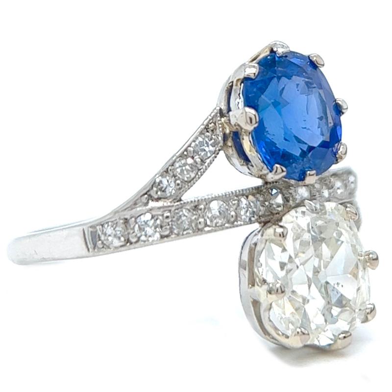 Art Deco GIA 1.53 Carat Old Mine Cut Diamond Sapphire Platinum Toi Et Moi Ring 1