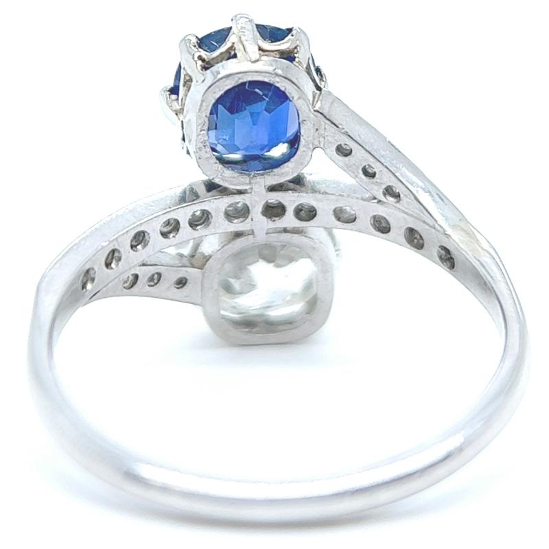 Art Deco GIA 1.53 Carat Old Mine Cut Diamond Sapphire Platinum Toi Et Moi Ring 2