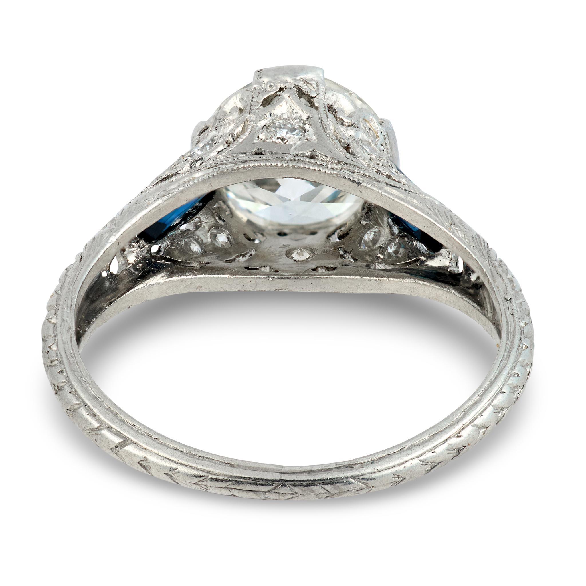 De las mujeres Art Deco GIA Anillo de compromiso de platino con zafiro y diamante de 1.66 quilates en venta