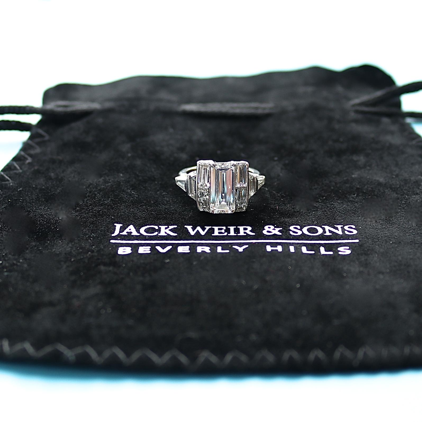 Art Deco GIA 1.68 Carat Emerald Cut Diamond Platinum Engagement Ring 2