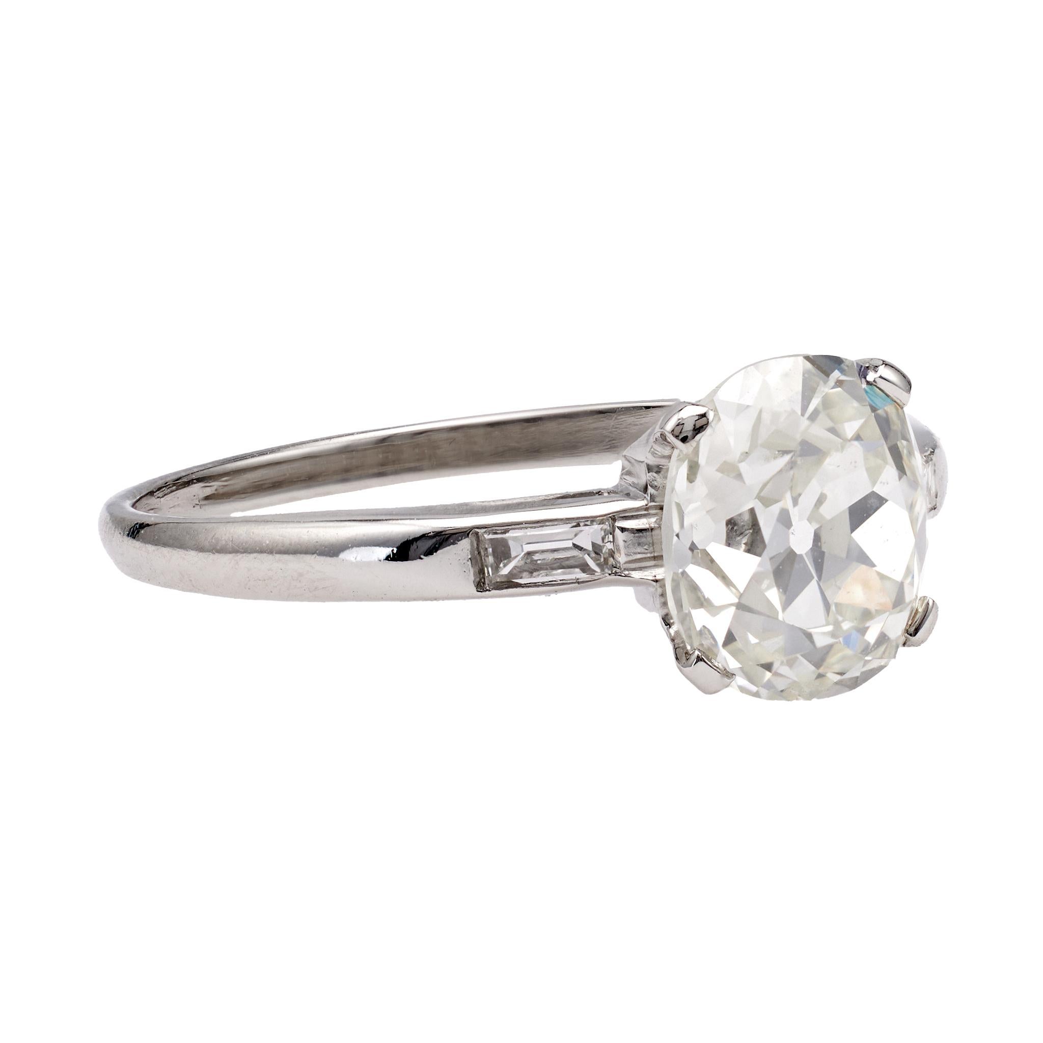 Art Deco GIA 1.71 Carat Old Mine Cut Diamond Platinum Ring For Sale 1