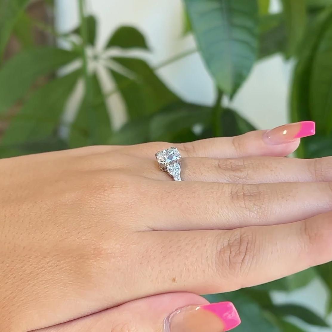Women's or Men's Art Deco GIA 1.94 Carats Old Mine Cut Diamond Platinum Engagement Ring