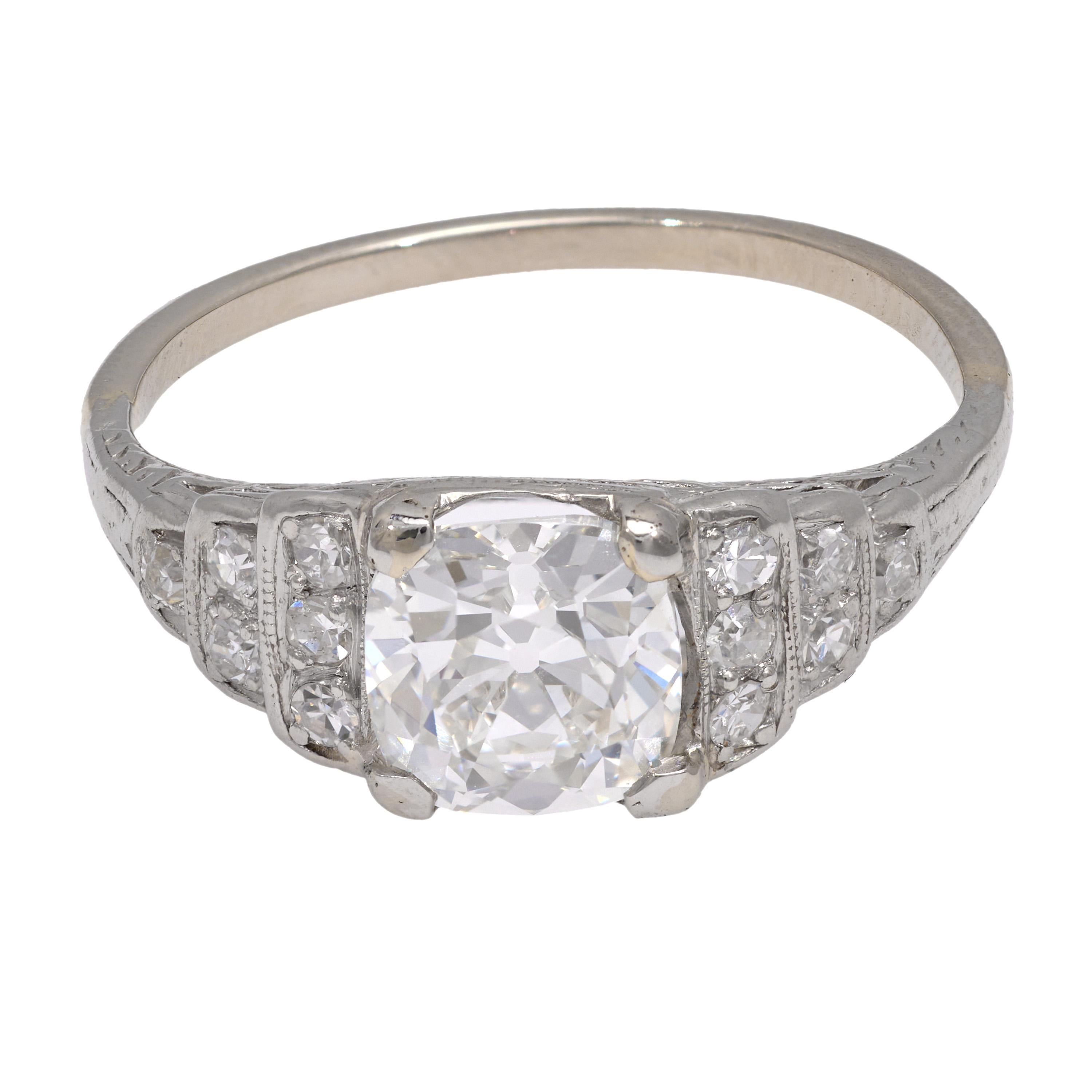 Art Deco GIA 1.96 carat diamond platinum engagement ring im Zustand „Gut“ im Angebot in Beverly Hills, CA