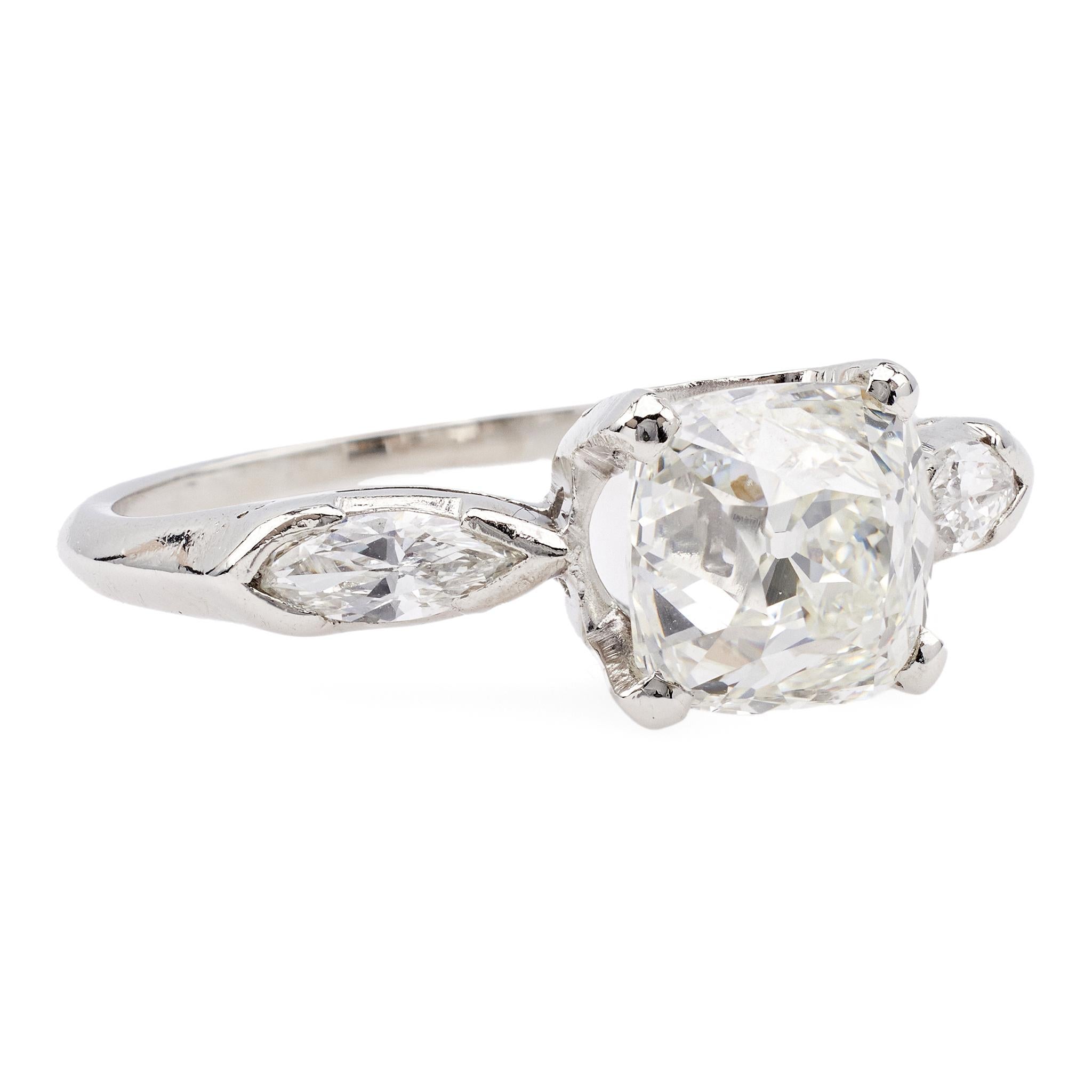 Art Deco GIA 2.00 Carat Old Mine Cut Diamond Platinum Ring For Sale 1