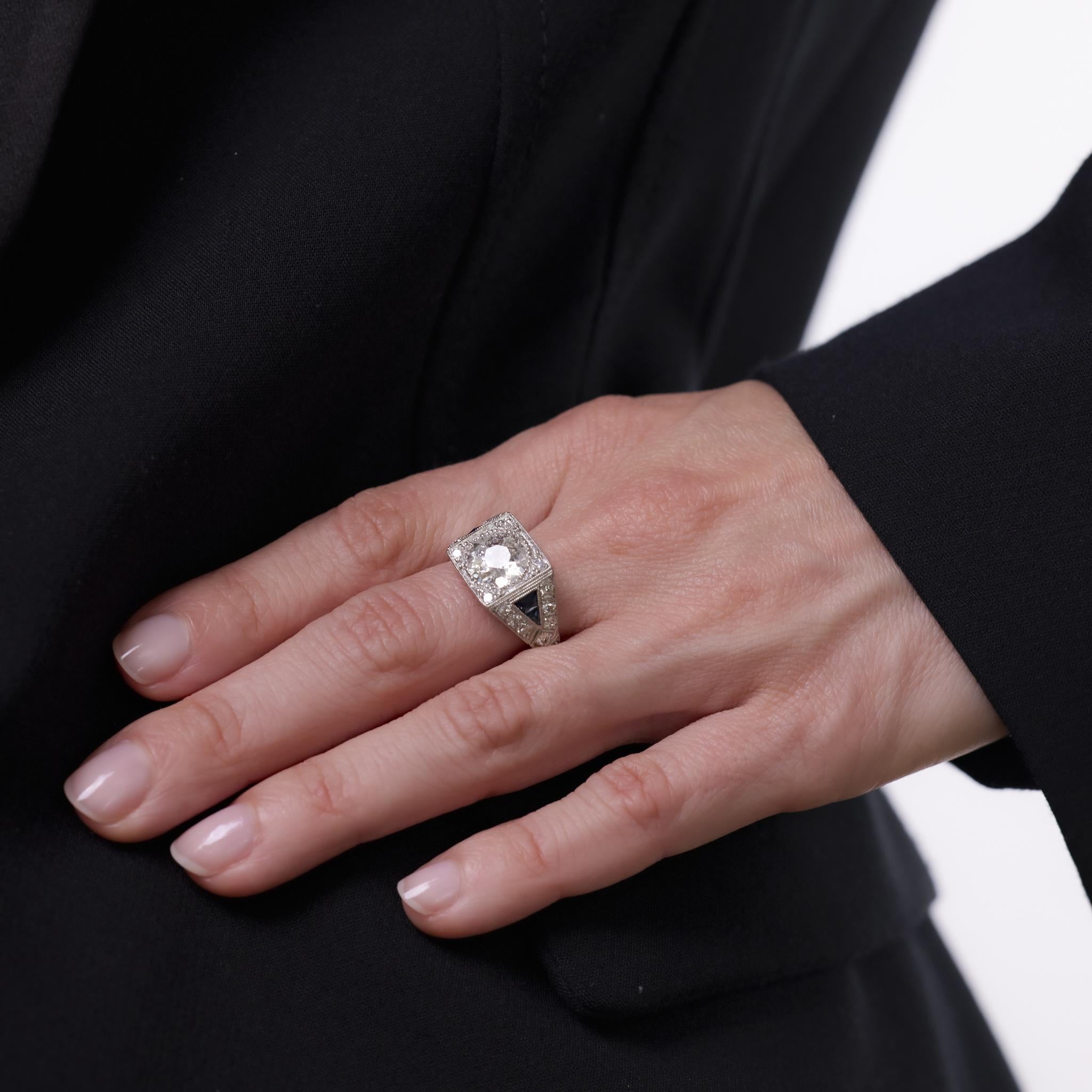 Art Deco GIA 2.11 Karat Diamant Saphir Platin Verlobungsring (Alteuropäischer Schliff) im Angebot