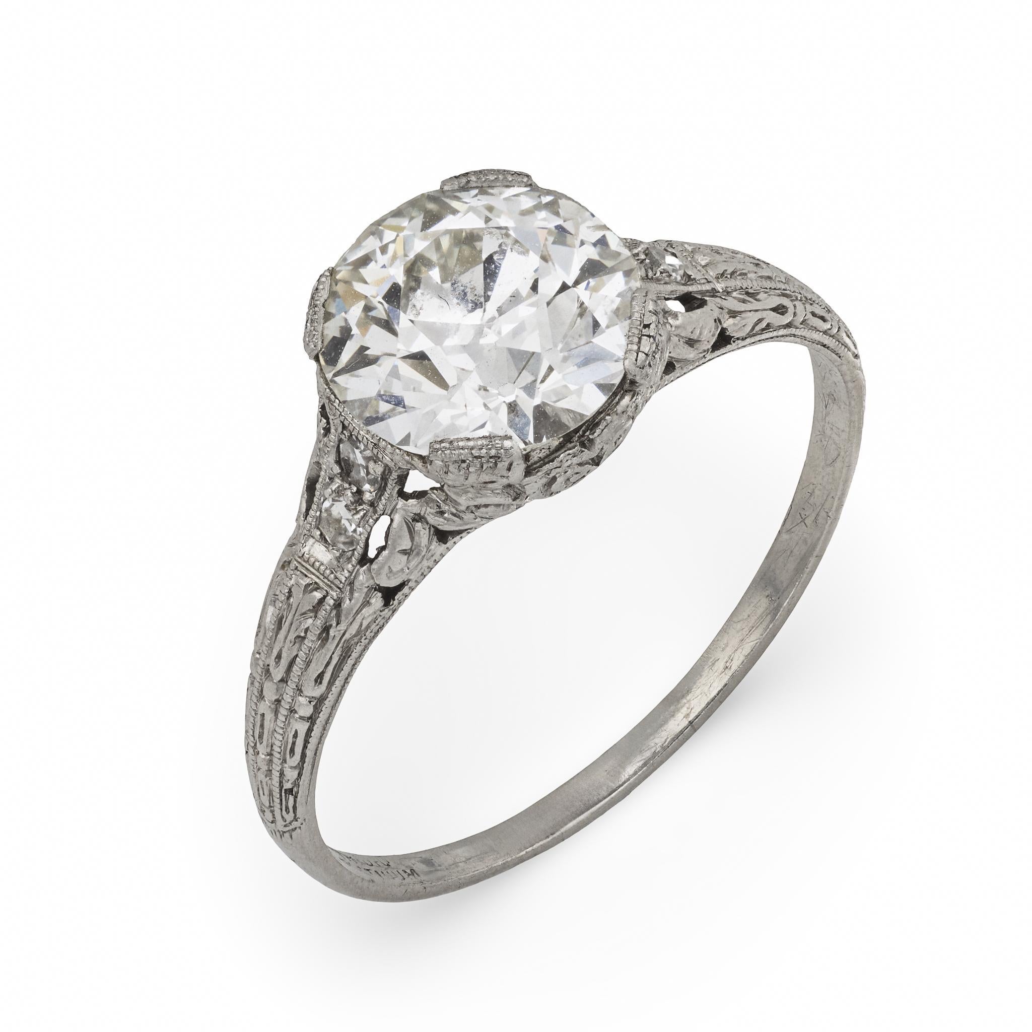 Bague de fiançailles Art déco en platine avec diamant de 2.16 carat certifié GIA