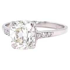 Art Deco GIA 2.18 Carats Cushion Cut Diamond Platinum Engagement Ring
