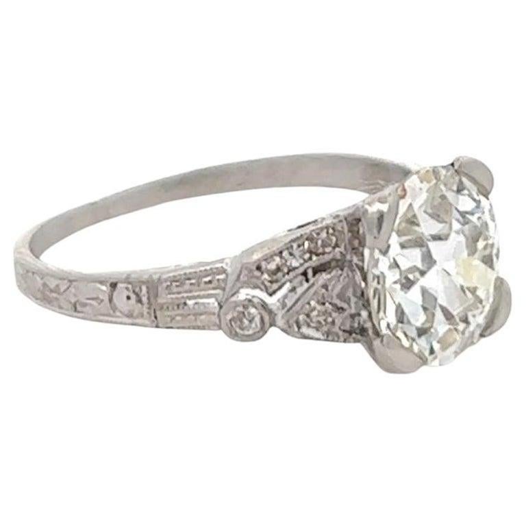Women's or Men's Art Deco GIA 2.32 Carats Old European Cut Diamond Platinum Ring