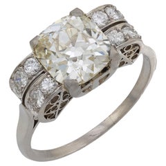 Anello di fidanzamento in platino con diamante Art Deco GIA da 2.37 carati