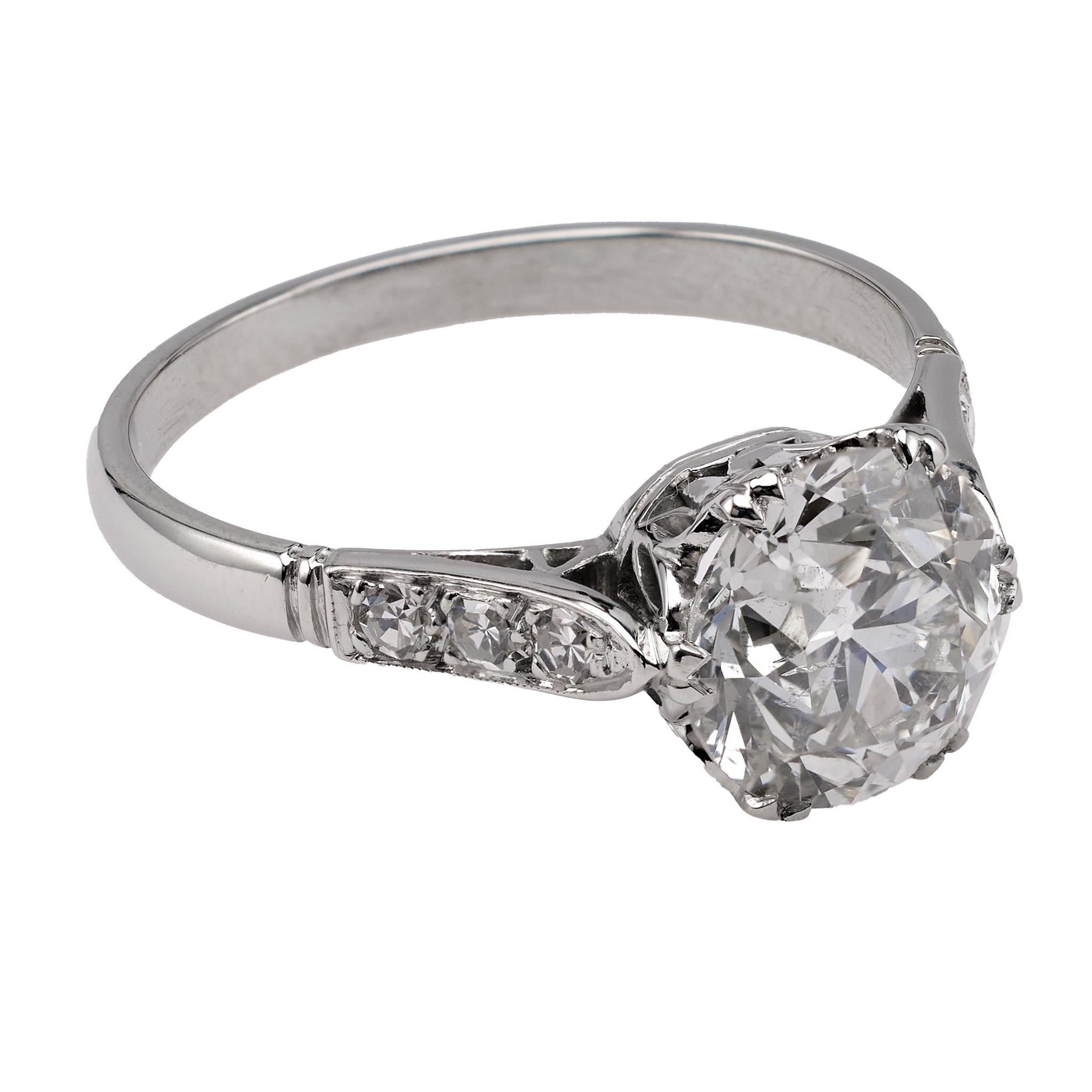 Art Deco GIA 2.45 Carats Old European Cut Diamond Platinum Ring For Sale 1