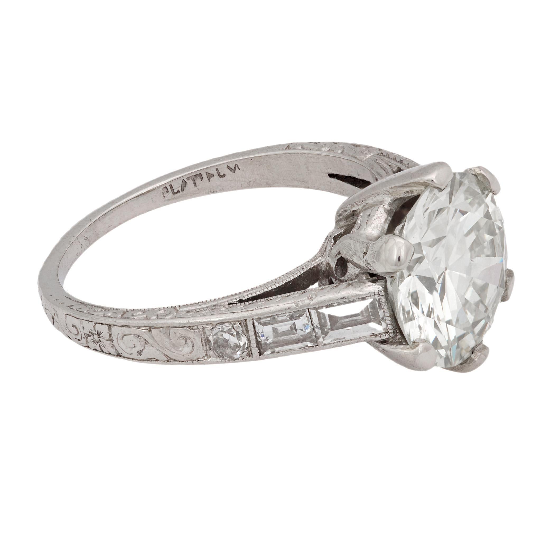 Anillo de compromiso Art Déco GIA 3.11 quilates diamante platino Art Decó en venta