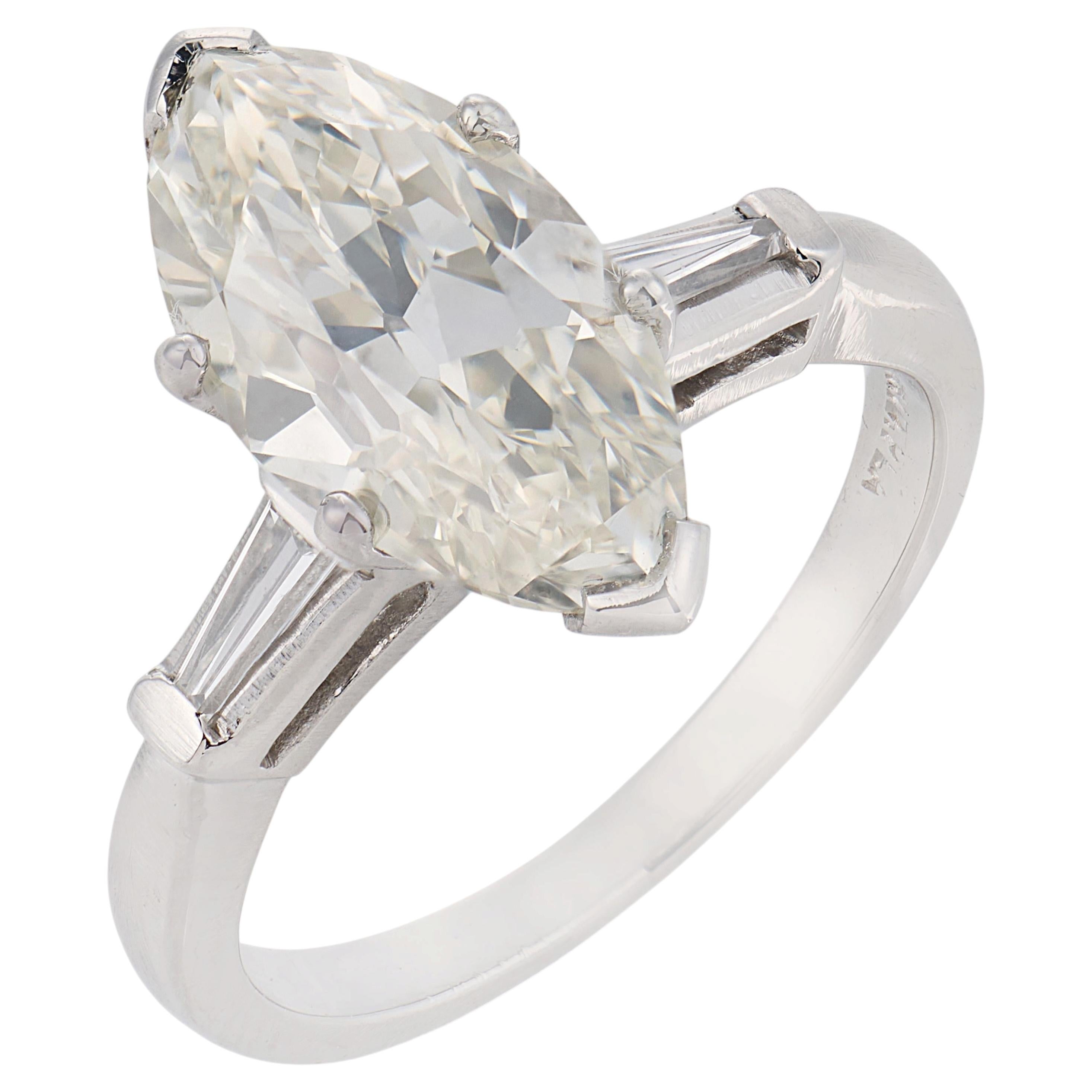 Art-Déco-Verlobungsring aus Platin mit einem Diamanten im alten Marquise-Schliff (3,19 Karat, GIA-zertifiziert)